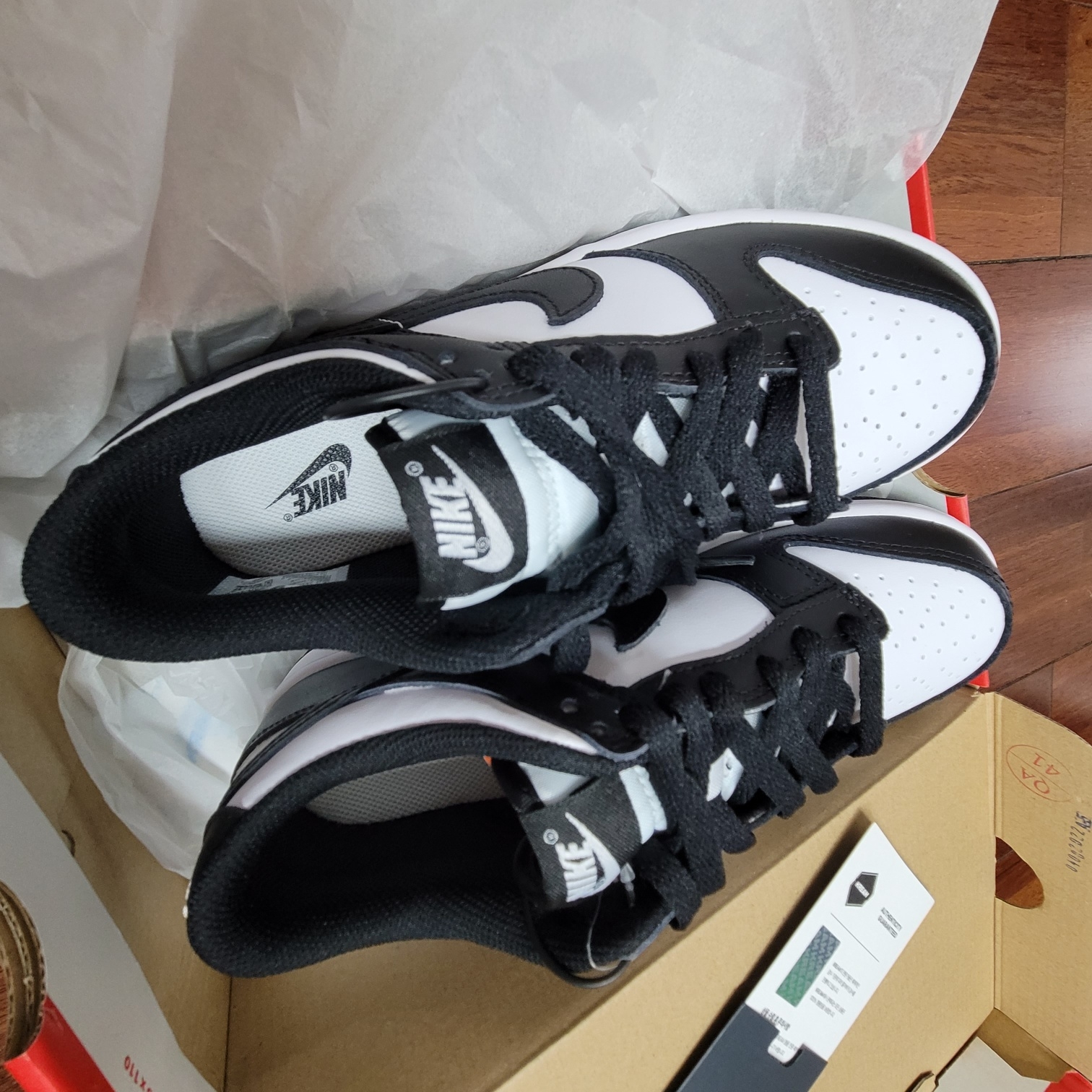 (GS) Nike Dunk Low Black 착용 스타일 - 2