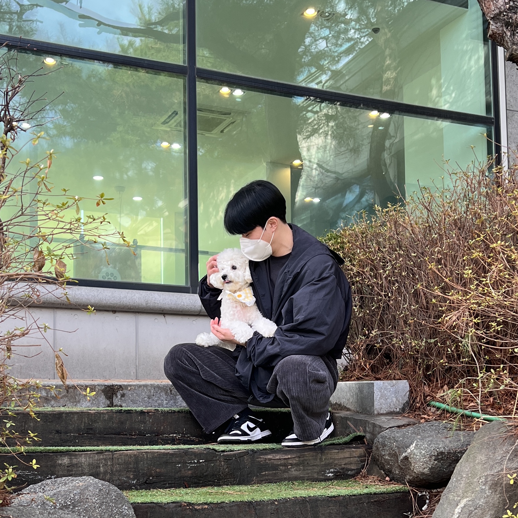 Nike Dunk Low Retro Black, Nike x Fear of God Bomber Hooded Jacket Black 착용 스타일
