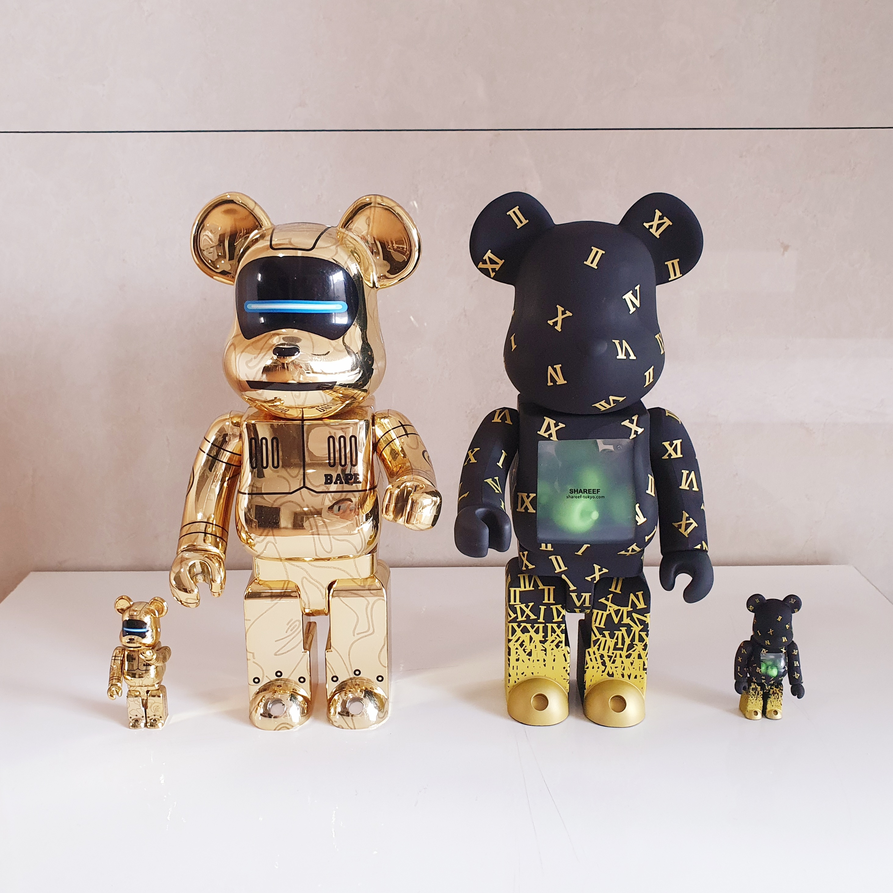 Bearbrick x Shareef 3 100% & 400% Set, Bearbrick x BAPE x Hajime Sorayama Baby Milo 100% & 400% Set Gold 착용 스타일