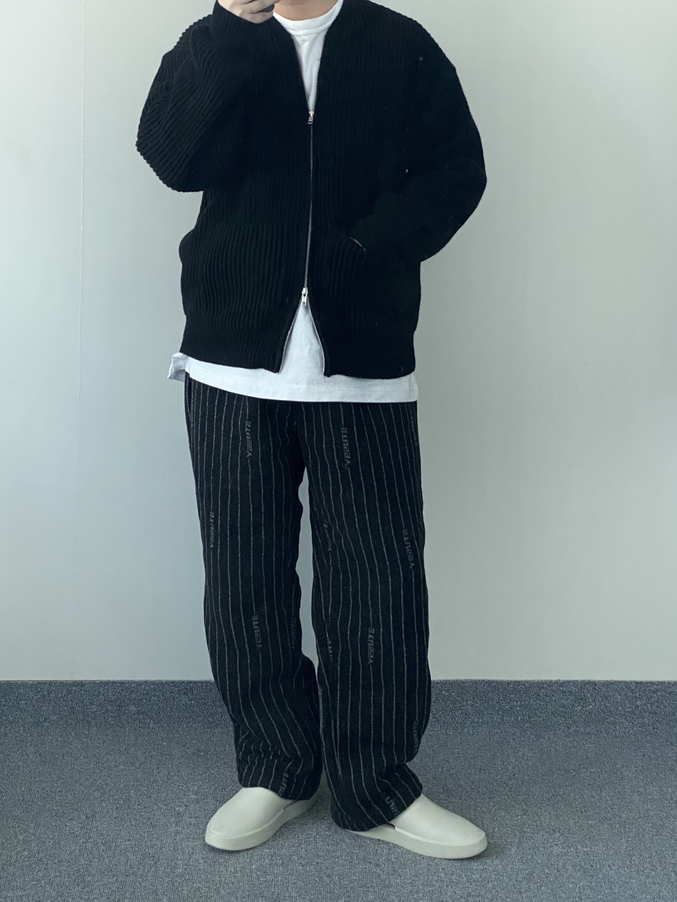 Fear of God The California Cement, Nike x Stussy NRG Striped Wool Pants Black (DR4021-010) 착용 스타일 - 2