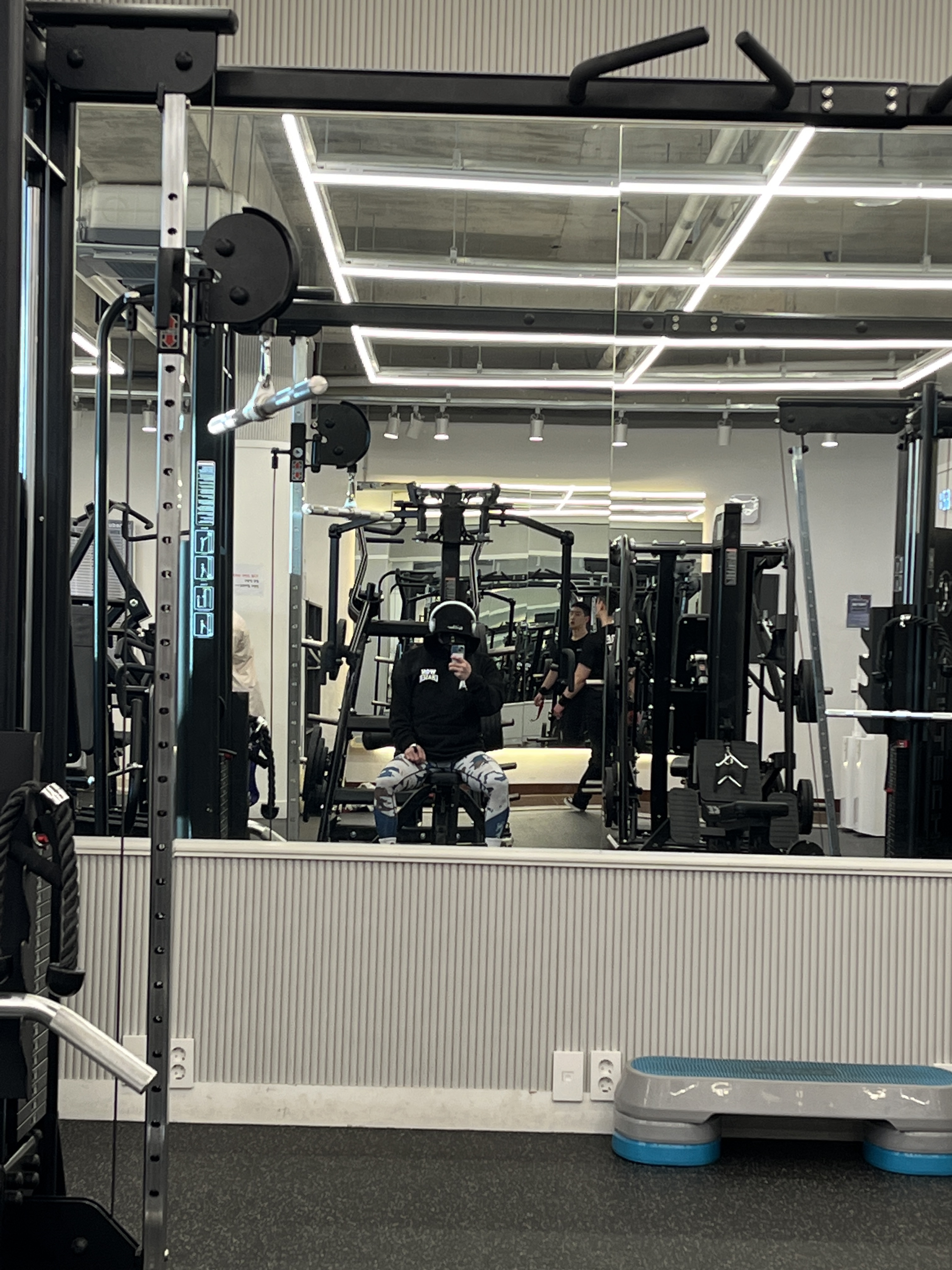 Won Chaser Chaser Hoodie Black, Adidas Yeezy Boost 350 V2 Beluga - Reflective 착용 스타일 - 2