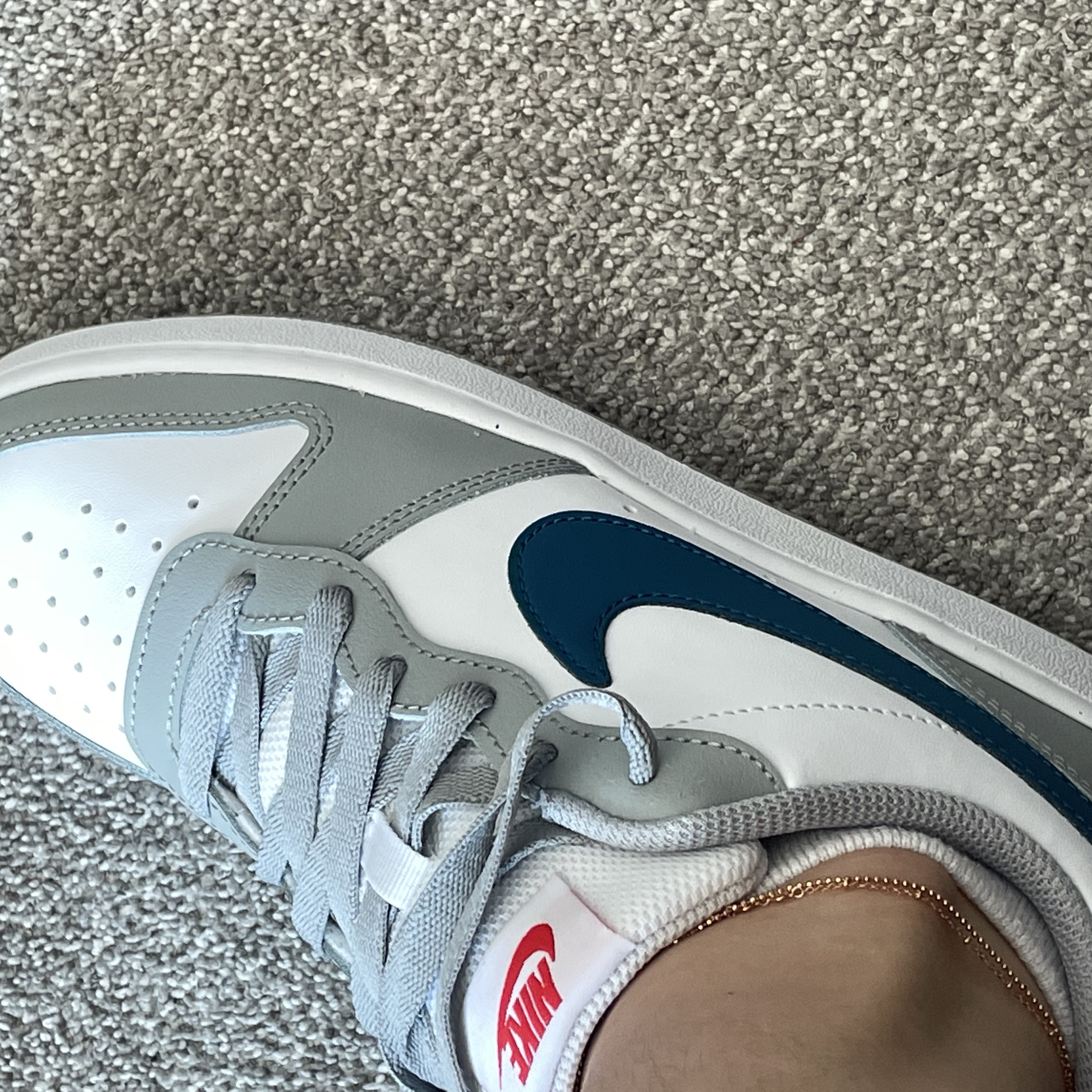 (GS) Nike Court Borough Low 2 Light Smoke Grey 착용 스타일