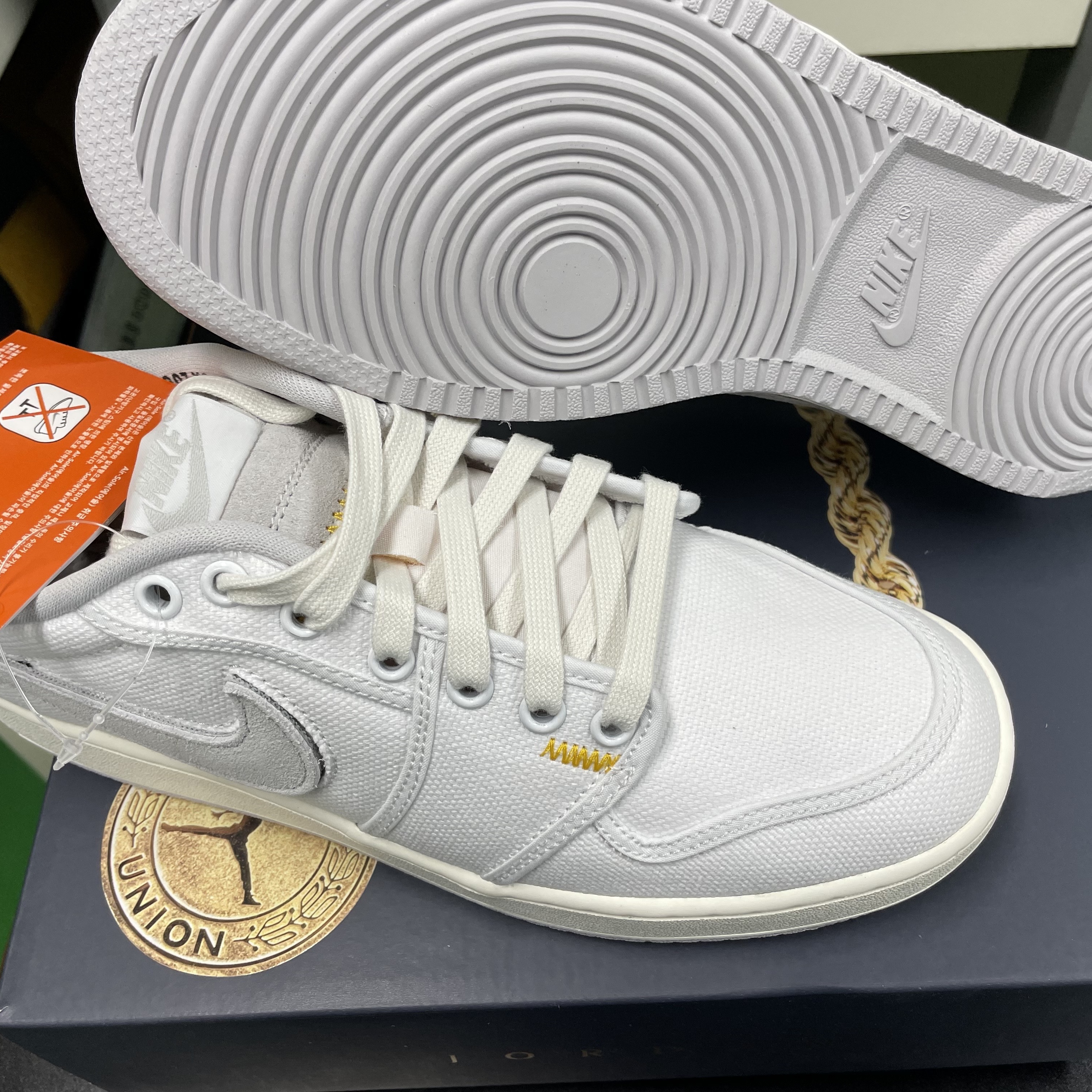 Jordan 1 x Union KO Low White 착용 스타일 - 2