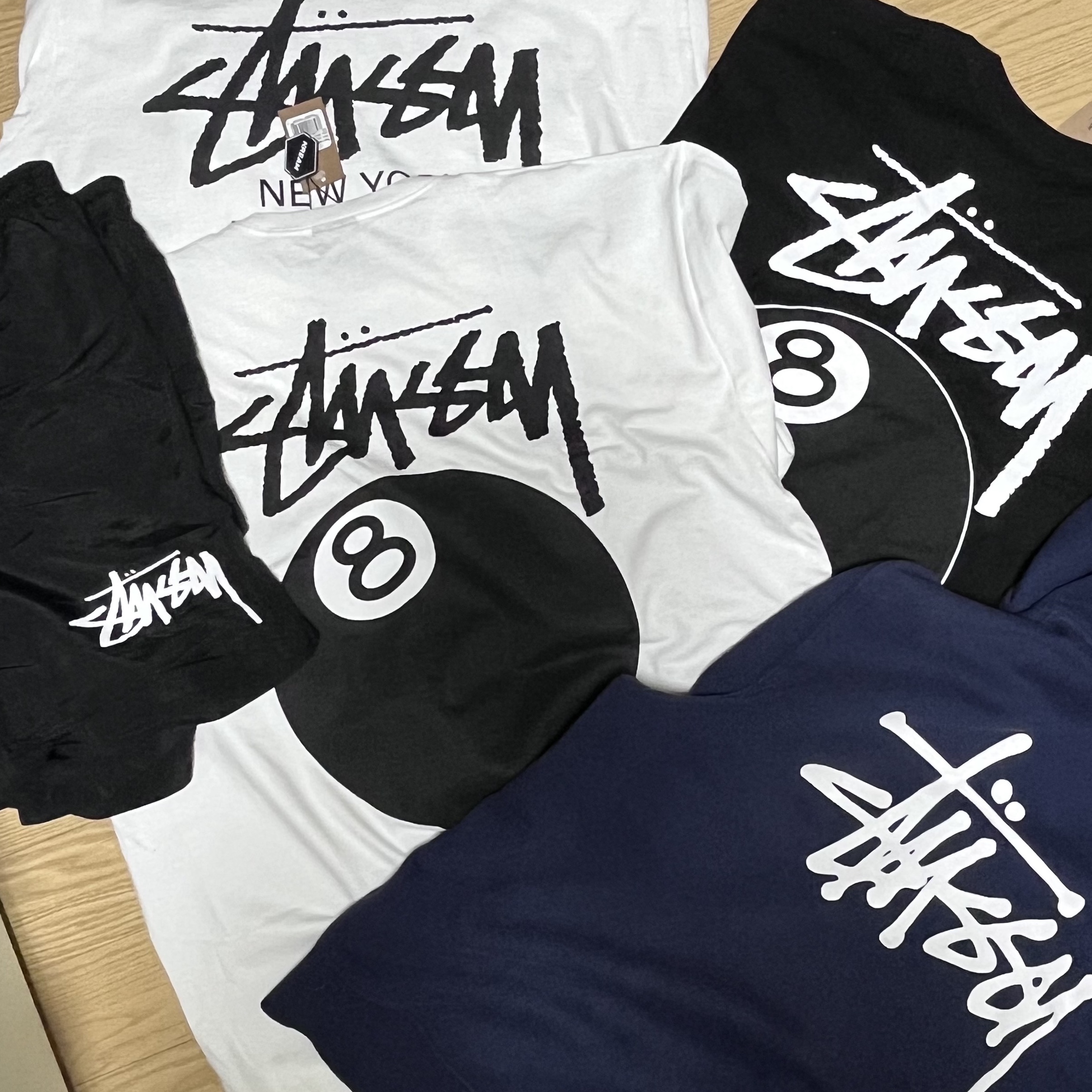 Stussy Big Stock Water Shorts Black, Stussy World Tour LS T-Shirt White 착용 스타일