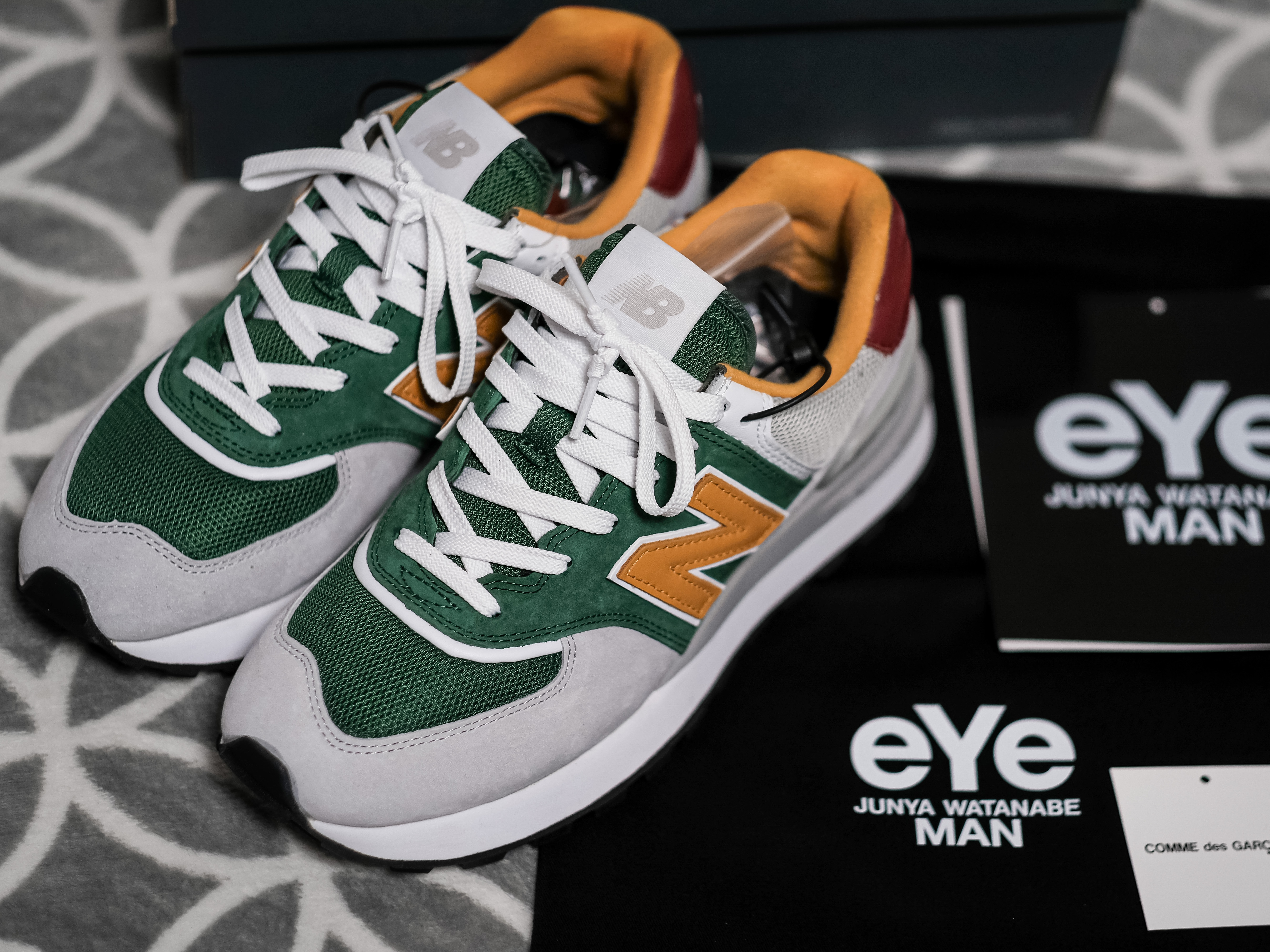 New Balance x Comme des Garcons Junya Watanabe Man 574 Legacy Gray Green 착용 스타일 - 3