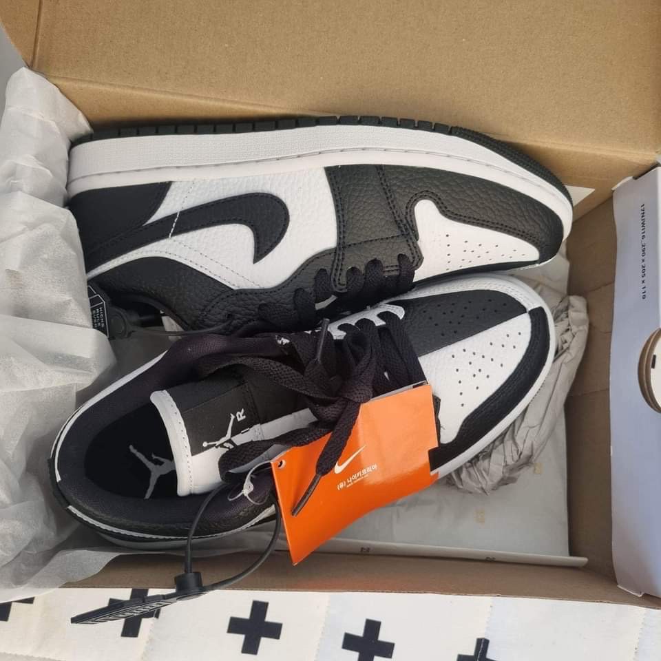 (W) Jordan 1 Low SE Black White 착용 스타일