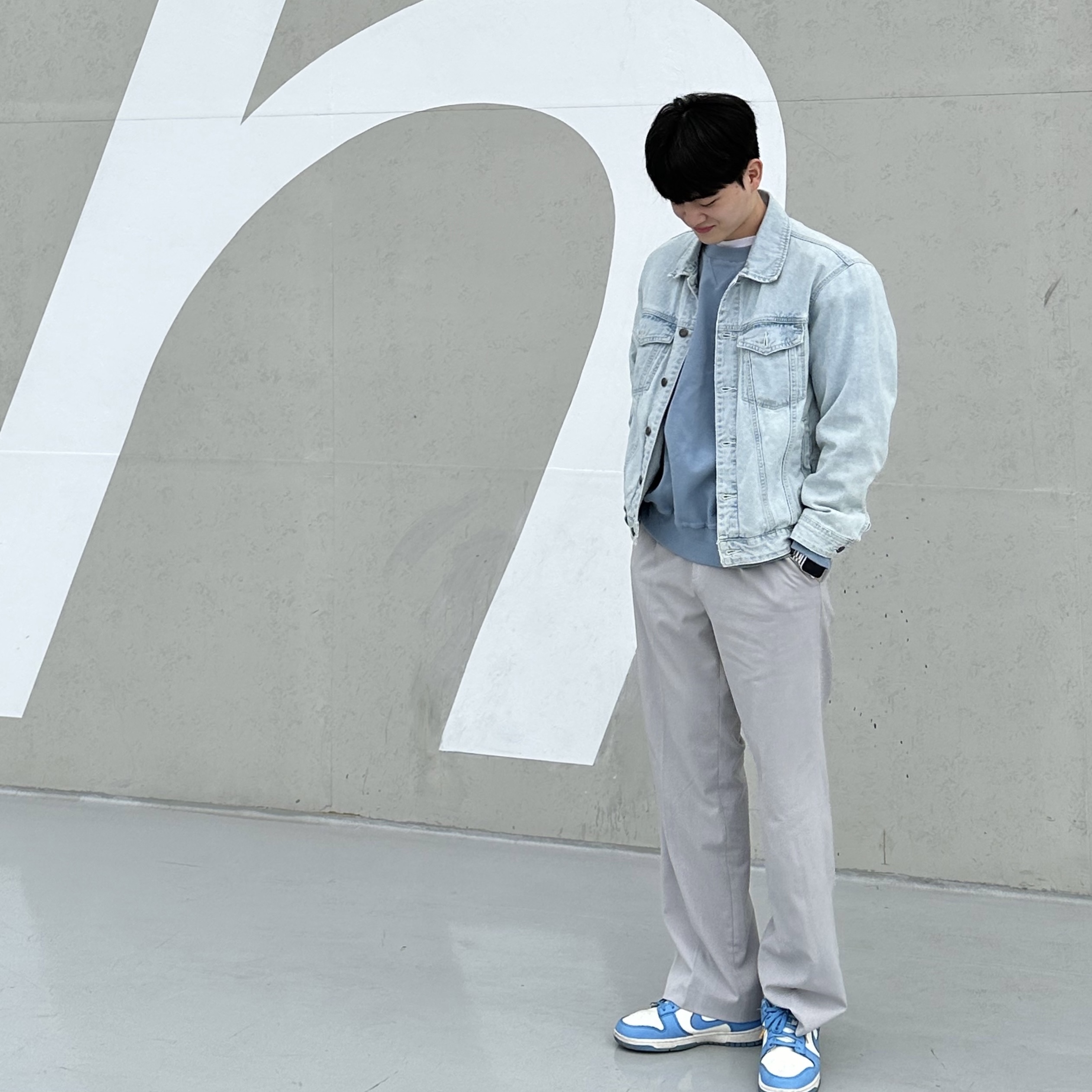 (W) Nike Dunk Low Coast, Nike Dunk Low Retro University Blue 착용 스타일