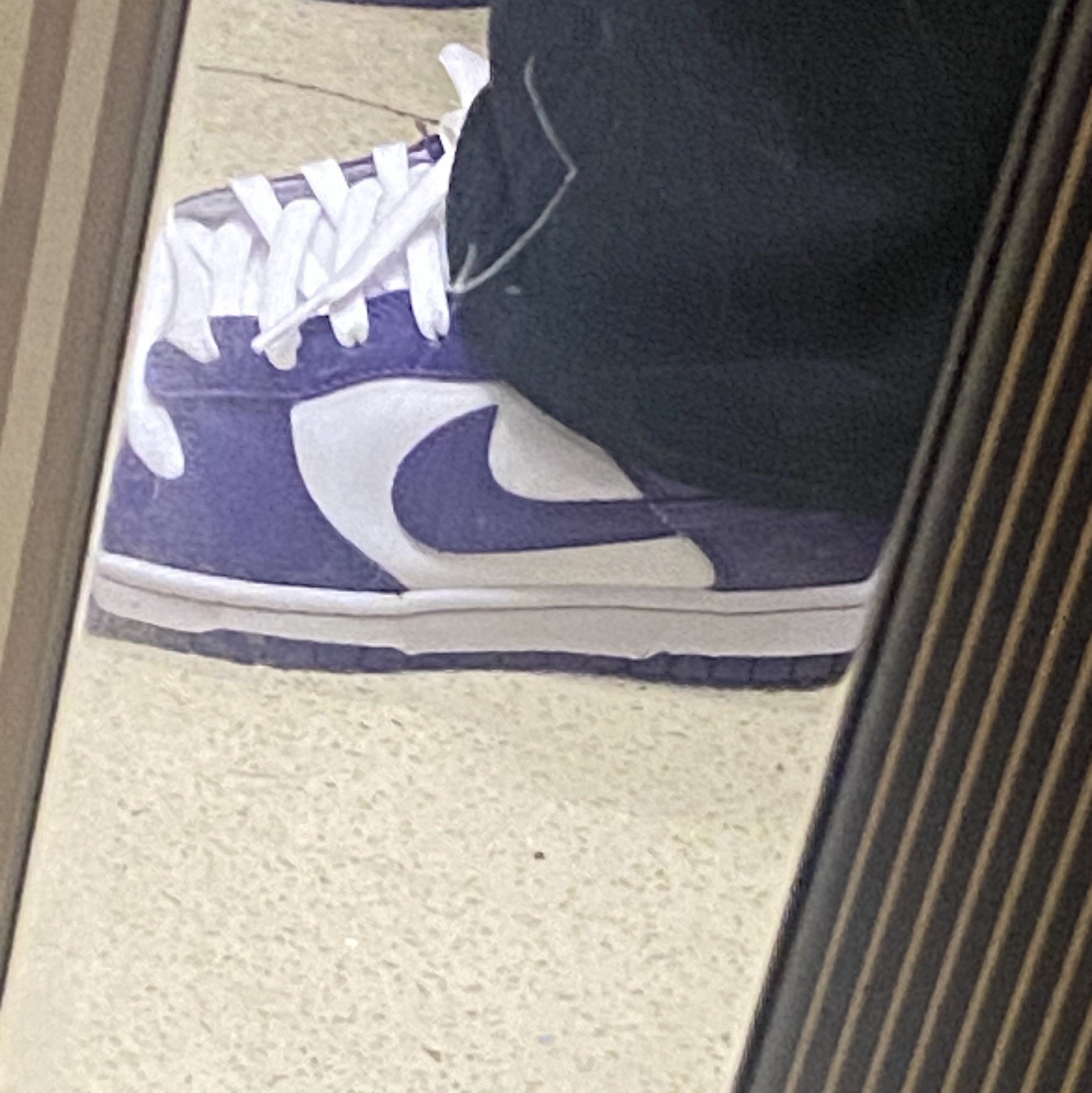 Nike Dunk Low Retro Championship Court Purple 착용 스타일 - 1