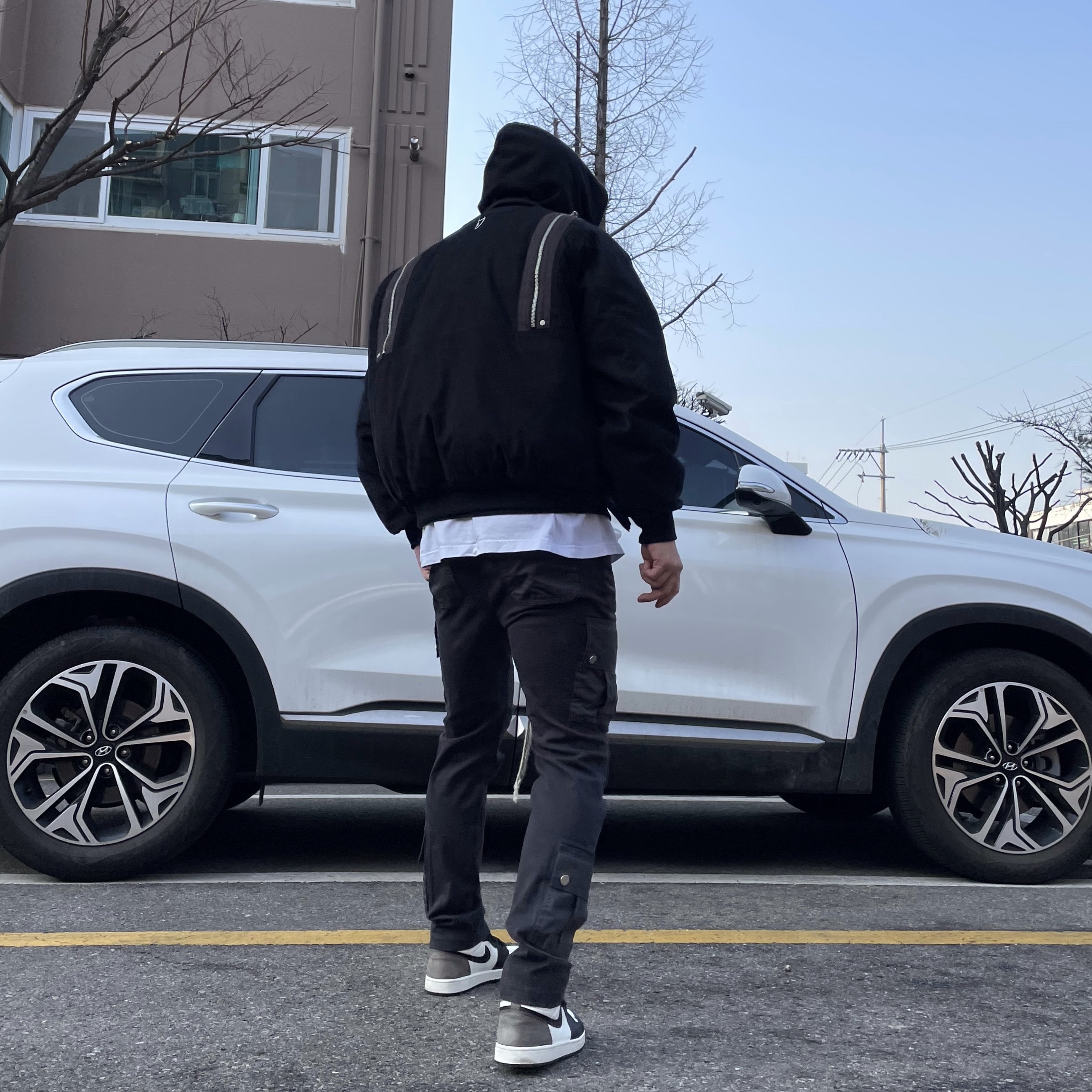 Undermycar Rumlow Back Zip Cotton Garment Bomber Dark Gull - 22FW, Jordan 1 Retro High OG Black Mocha 착용 스타일 - 4