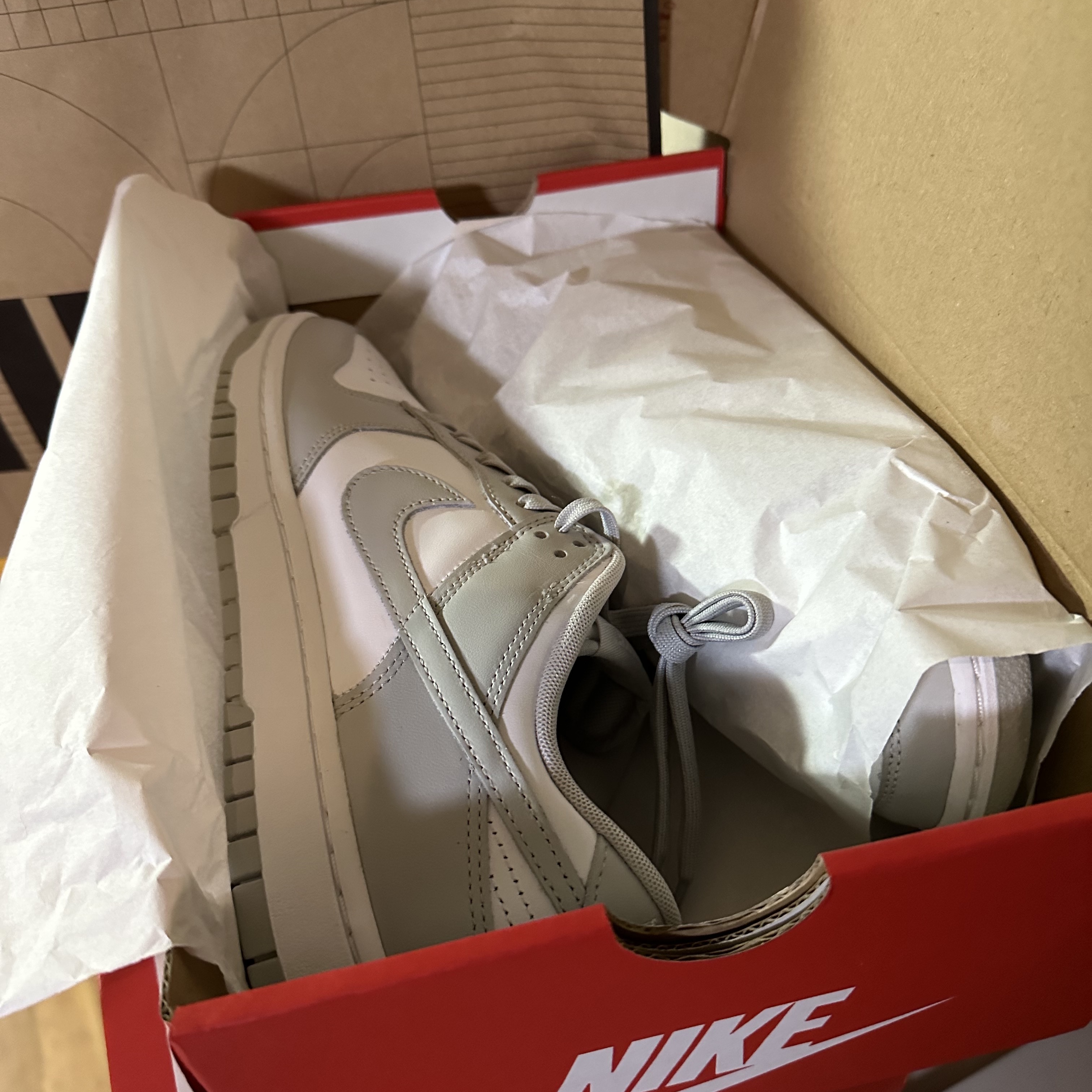 Nike Dunk Low Retro Grey Fog 착용 스타일