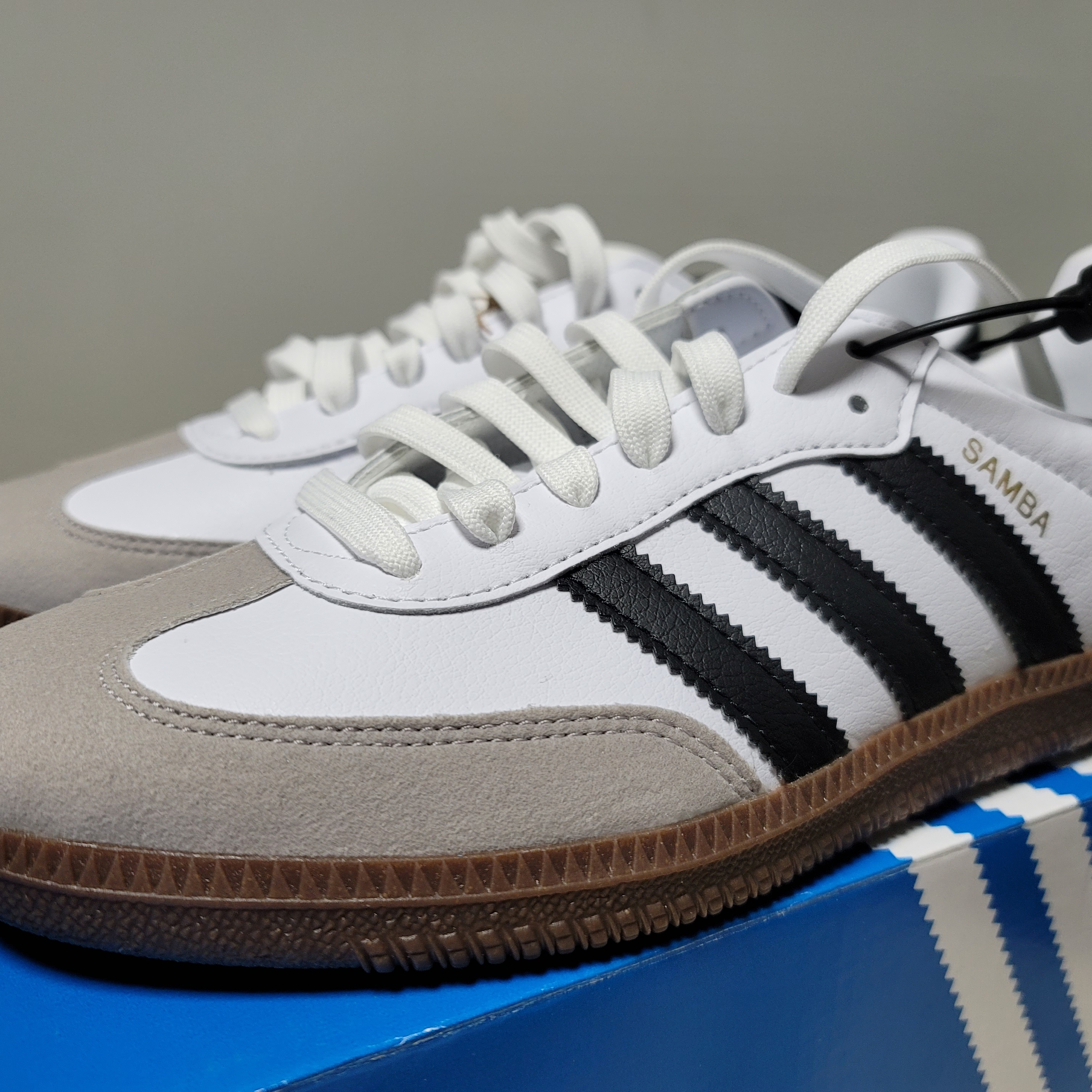 Adidas Samba Vegan White Black 착용 스타일 - 4