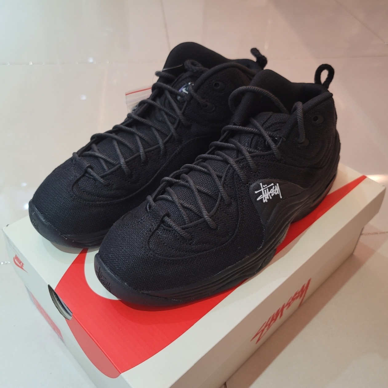 Nike x Stussy Air Penny II Black 착용 스타일 - 1