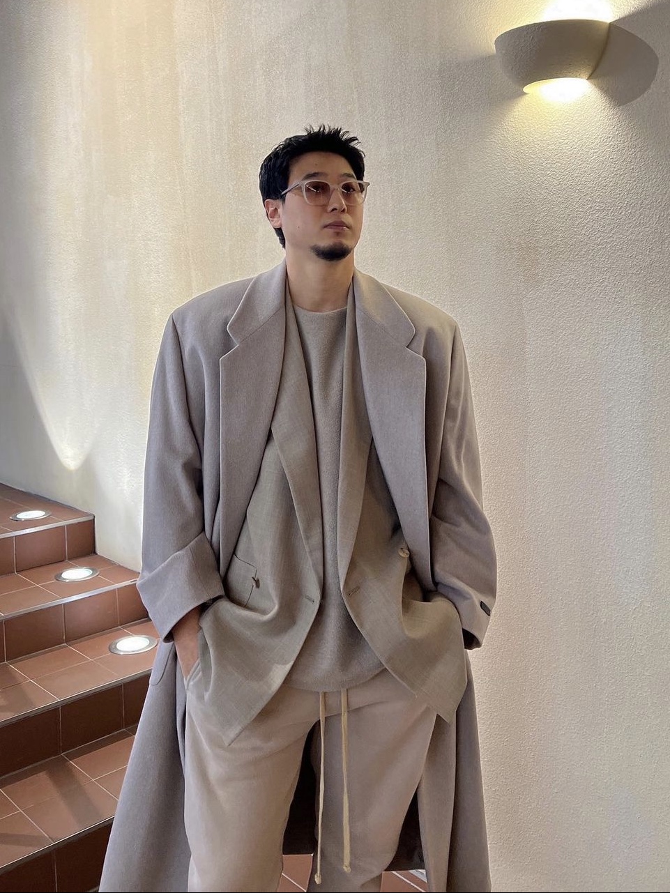 Fear of God The Vintage Sweatpants Vintage Paris Sky 착용 스타일