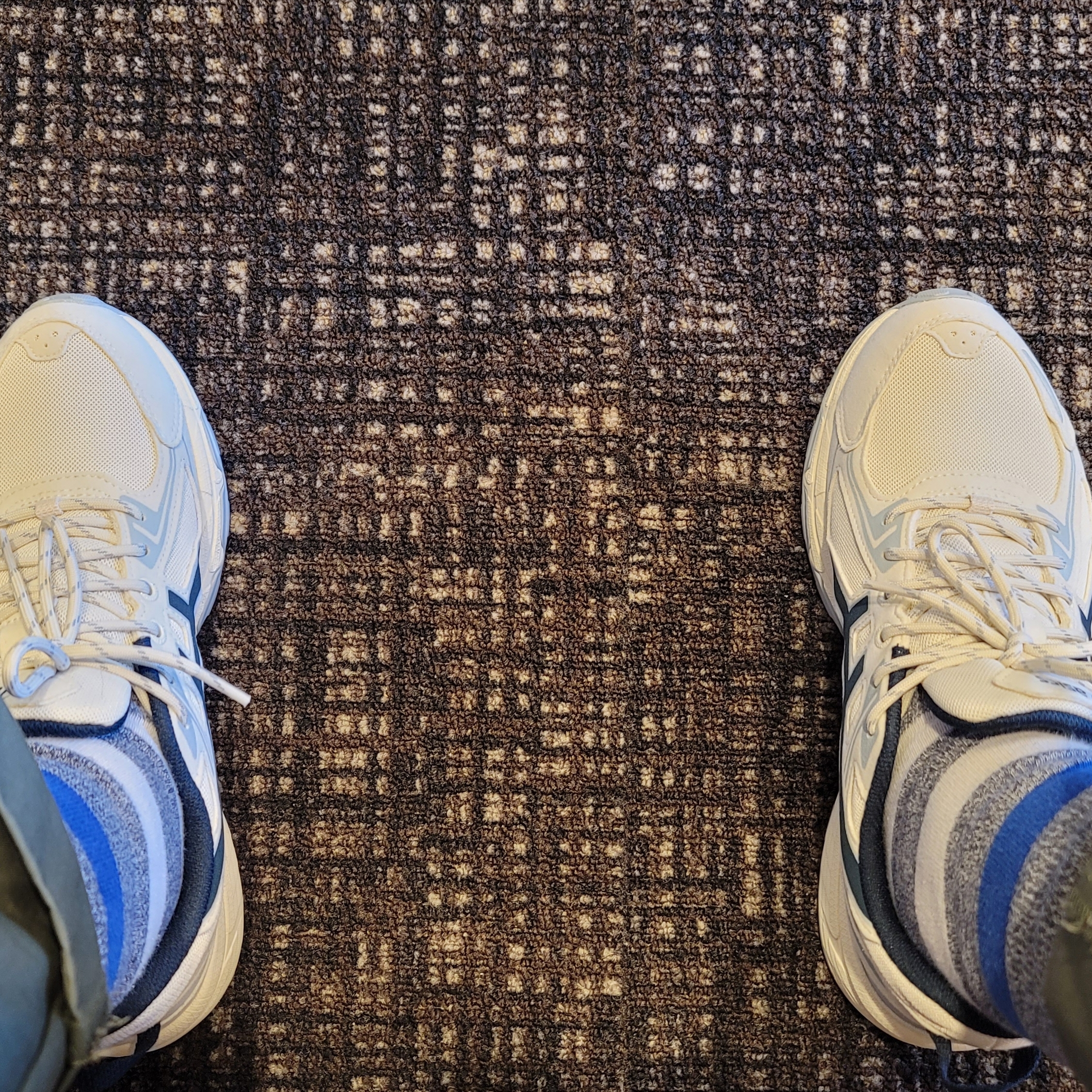 Asics Gel-Venture 6 SPS Birch French Blue 착용 스타일