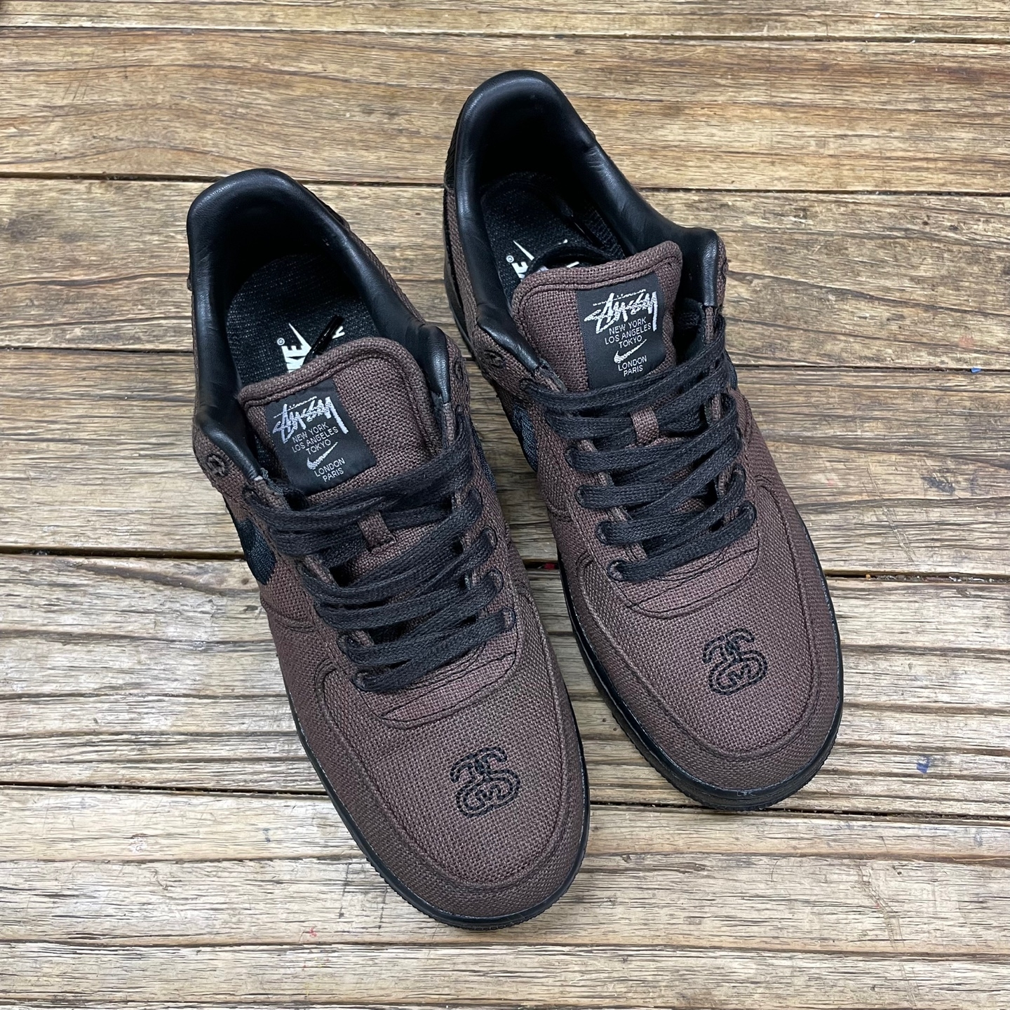 Nike x Stussy Air Force 1 Low Triple Black 착용 스타일