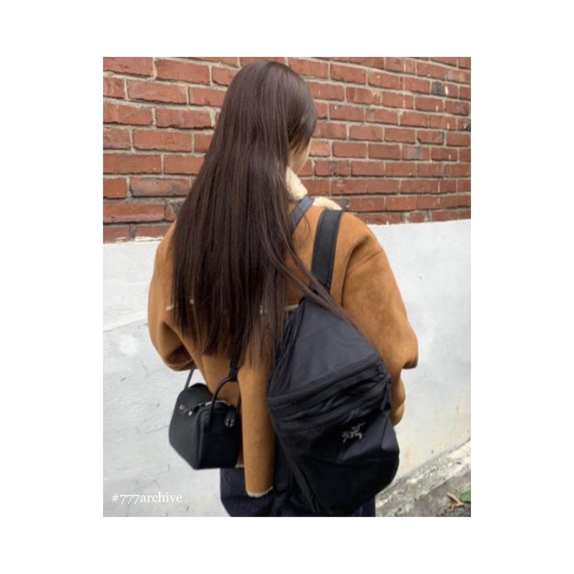 Arc'teryx Heliad 15 Backpack Black 착용 스타일 - 4