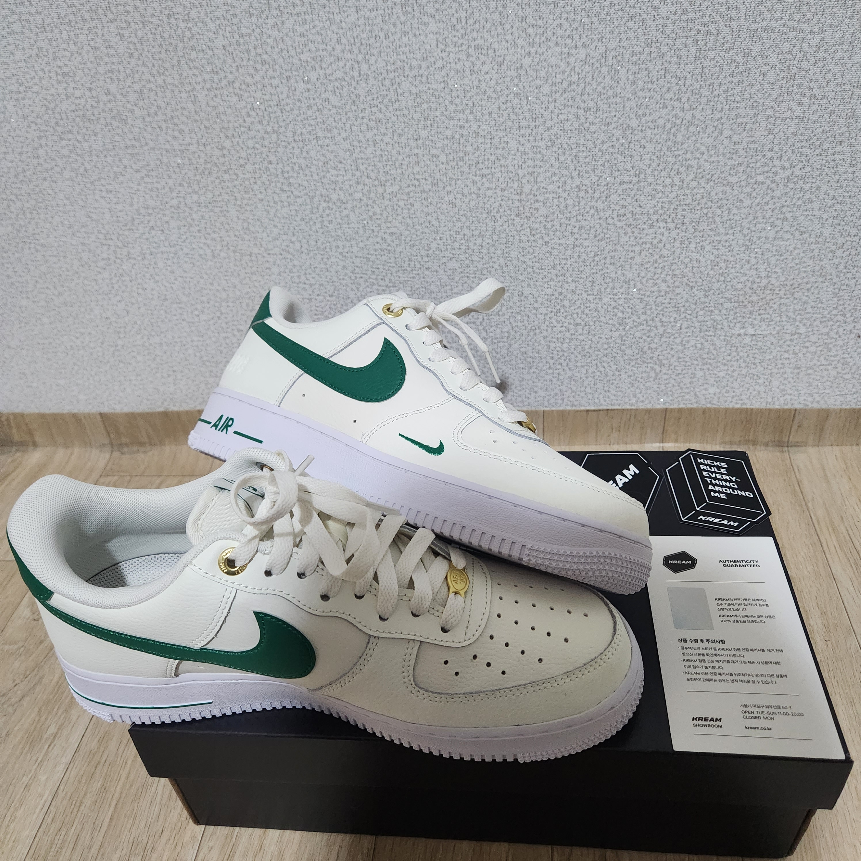 Nike Air Force 1 '07 LV8 40th Anniversary Join Forces Sail Malachite 착용 스타일