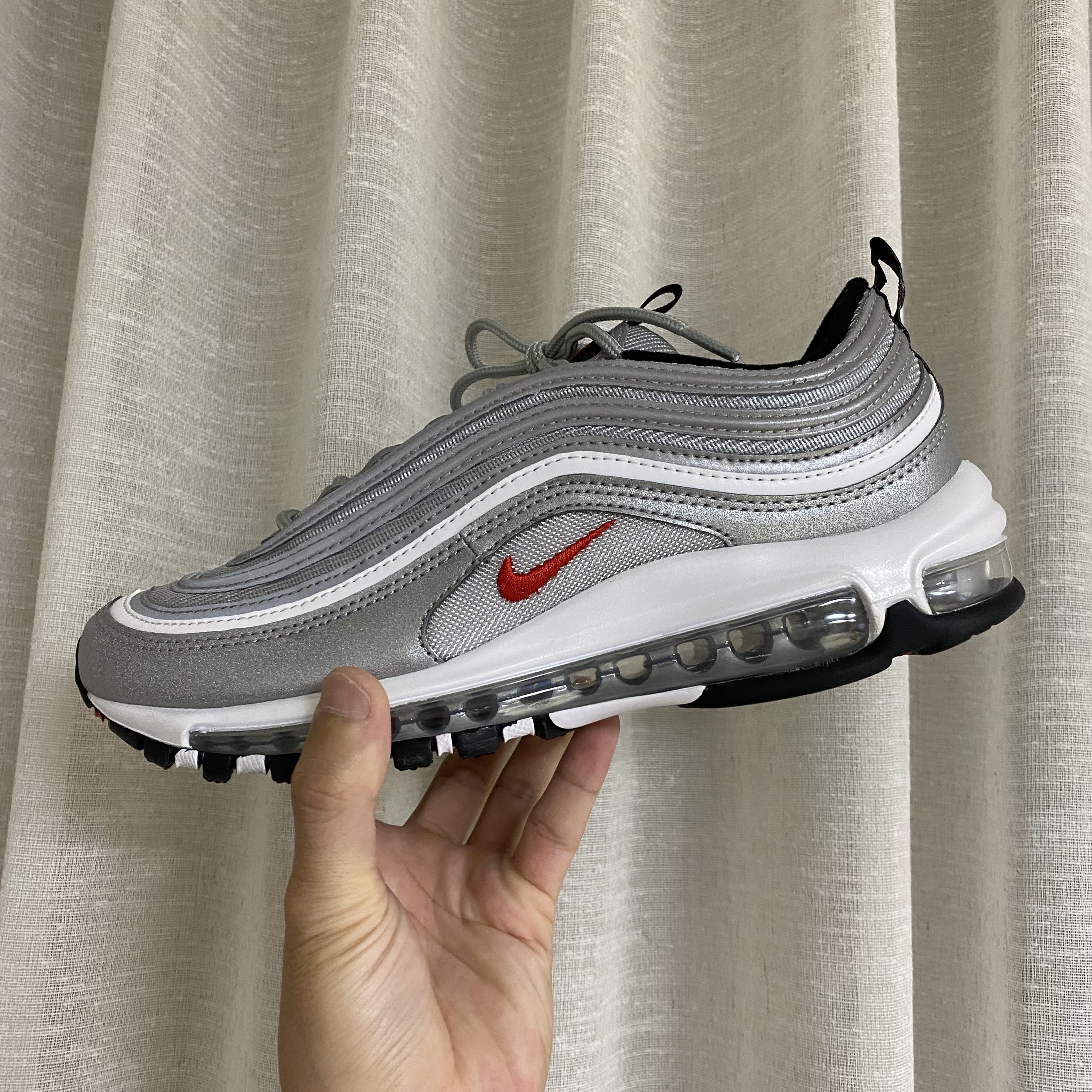Nike Air Max 97 OG Silver Bullet 2022 착용 스타일 - 1