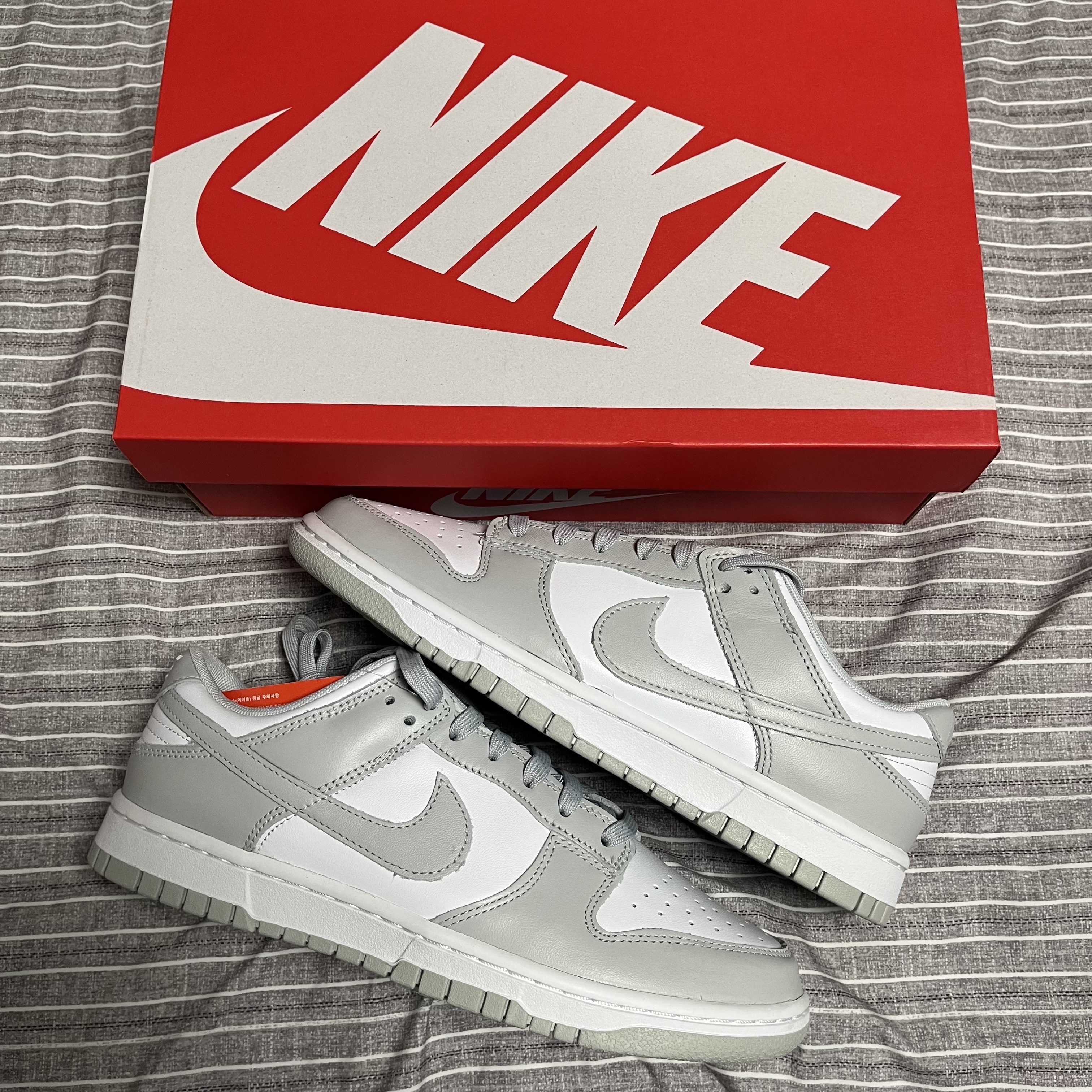 Nike Dunk Low Retro Grey Fog 착용 스타일