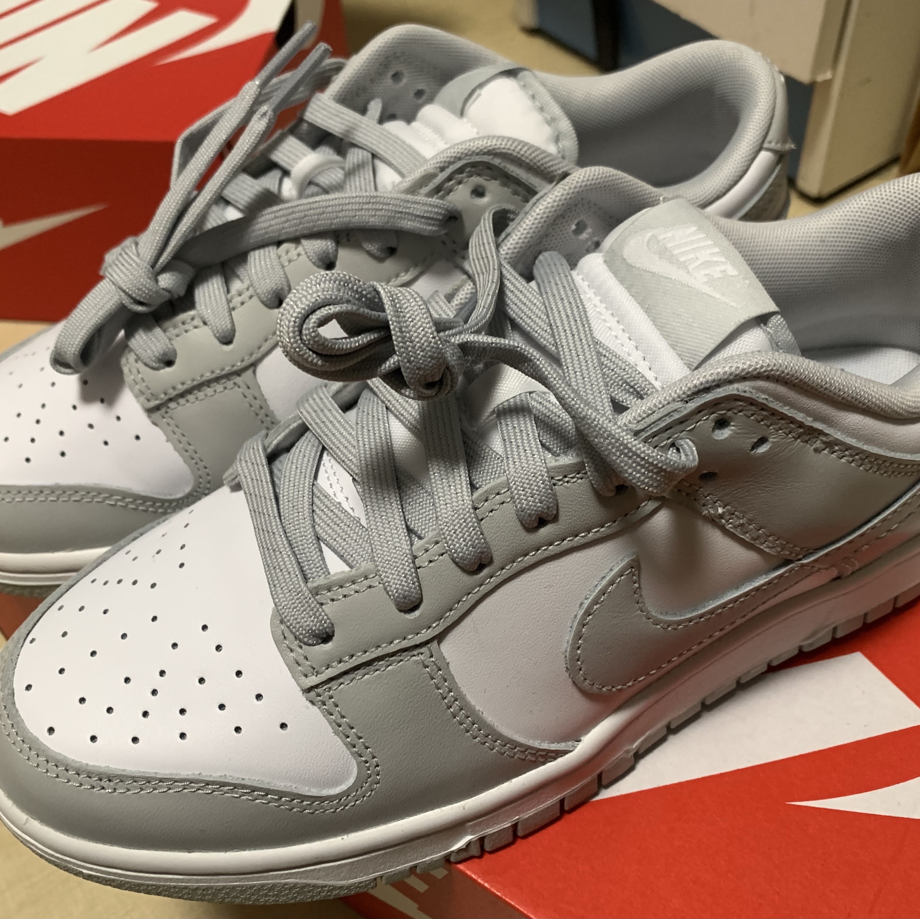 Nike Dunk Low Retro Grey Fog 착용 스타일