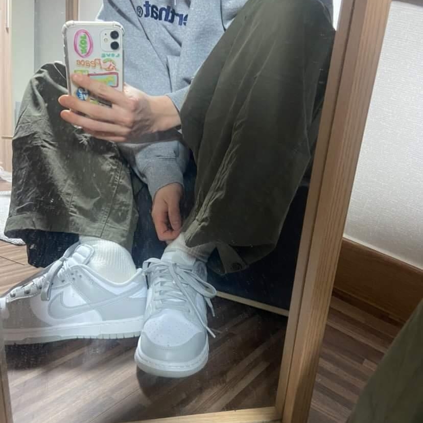 Nike Dunk Low Retro Grey Fog 착용 스타일 - 1