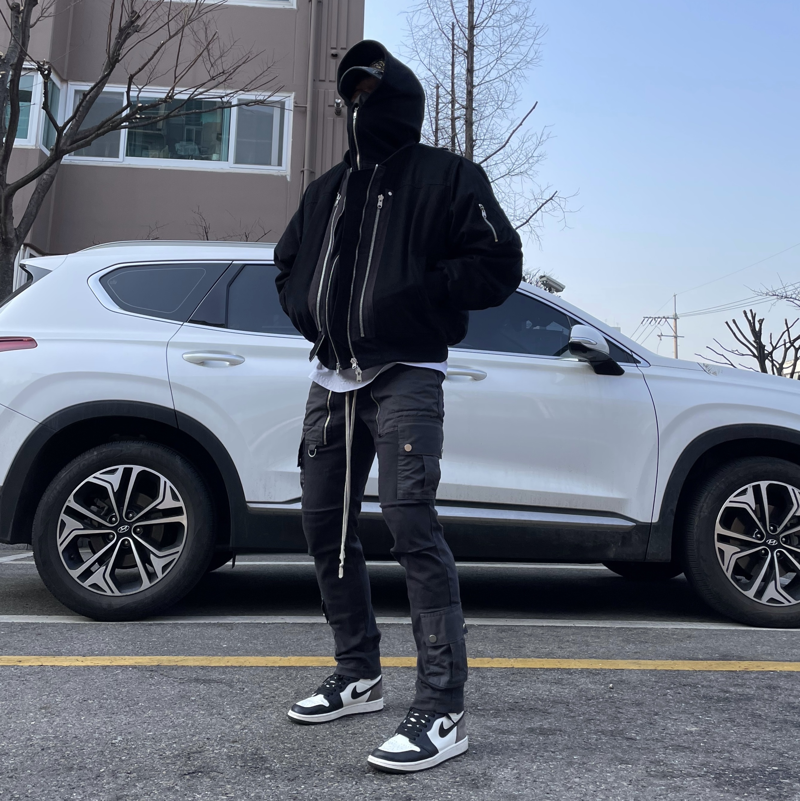 Undermycar Rumlow Back Zip Cotton Garment Bomber Dark Gull - 22FW, Jordan 1 Retro High OG Black Mocha 착용 스타일 - 1