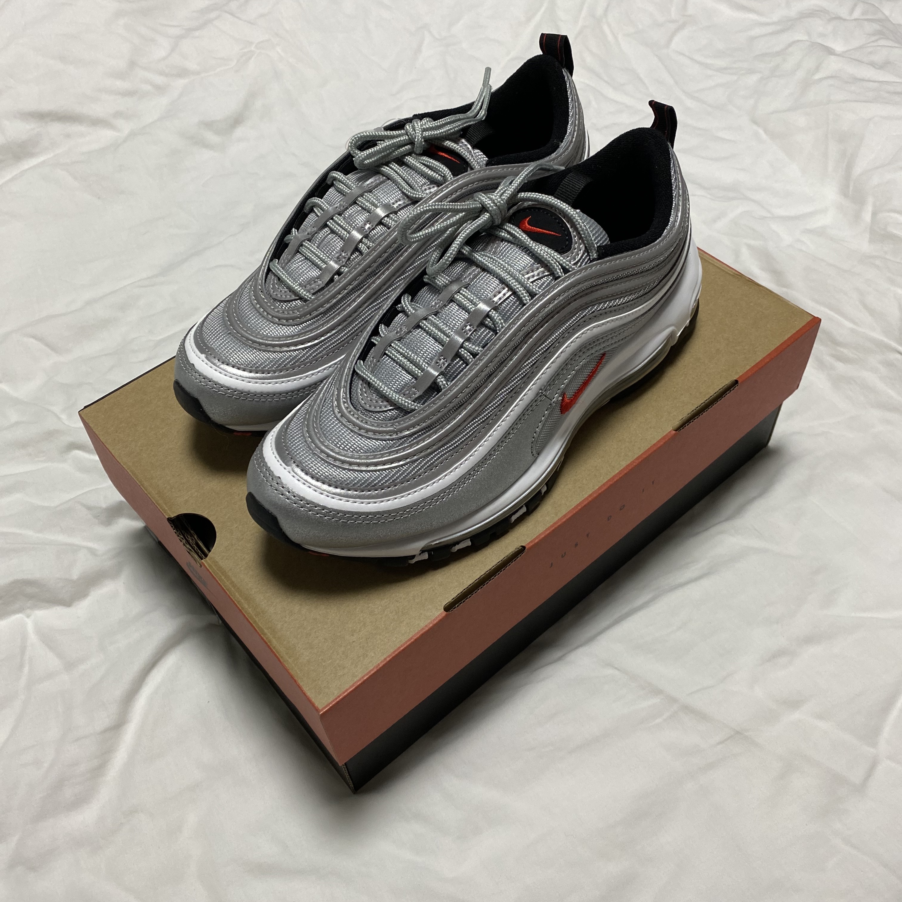 Nike Air Max 97 OG Silver Bullet 2022 착용 스타일 - 3
