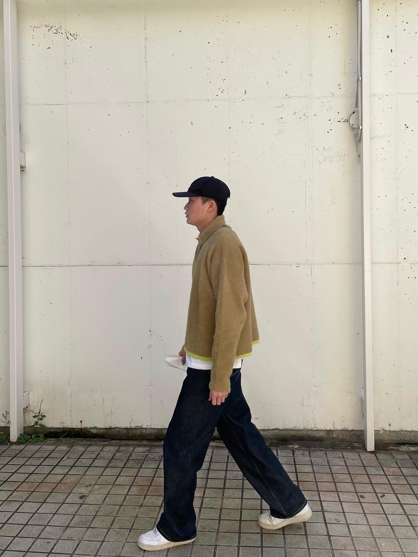 (W) Jacquemus Le Polo Neve Fluffy Long Sleeve Polo Pink, Jacquemus Le Polo Neve Fluffy Long Sleeve Brown 착용 스타일