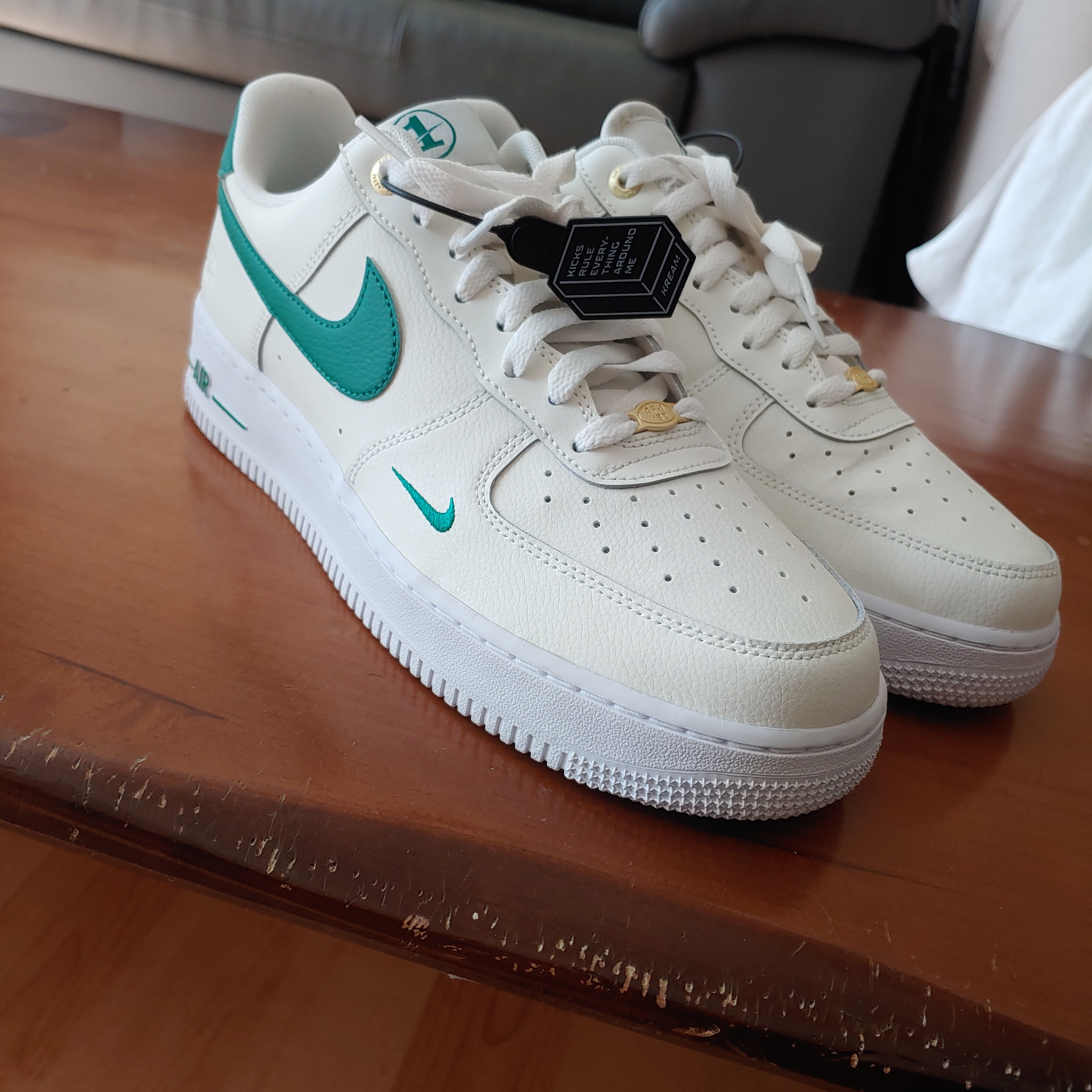 Nike Air Force 1 '07 LV8 40th Anniversary Join Forces Sail Malachite 착용 스타일 - 1