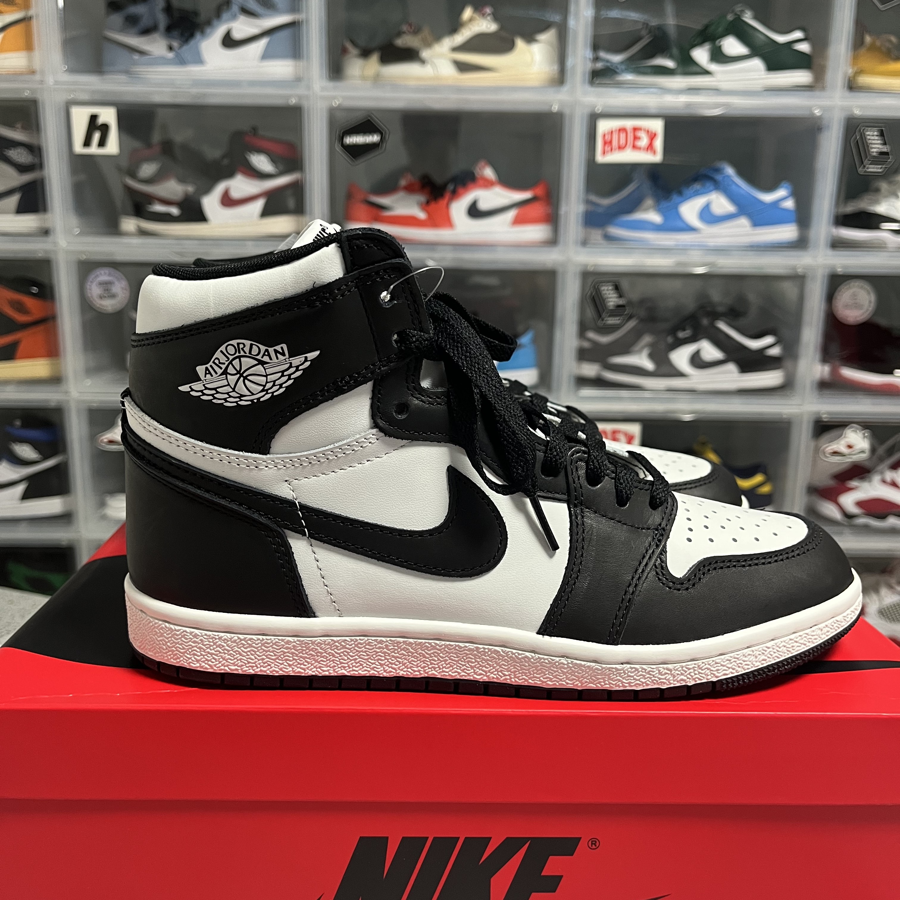 Jordan 1 High 85 Black White 착용 스타일 - 3