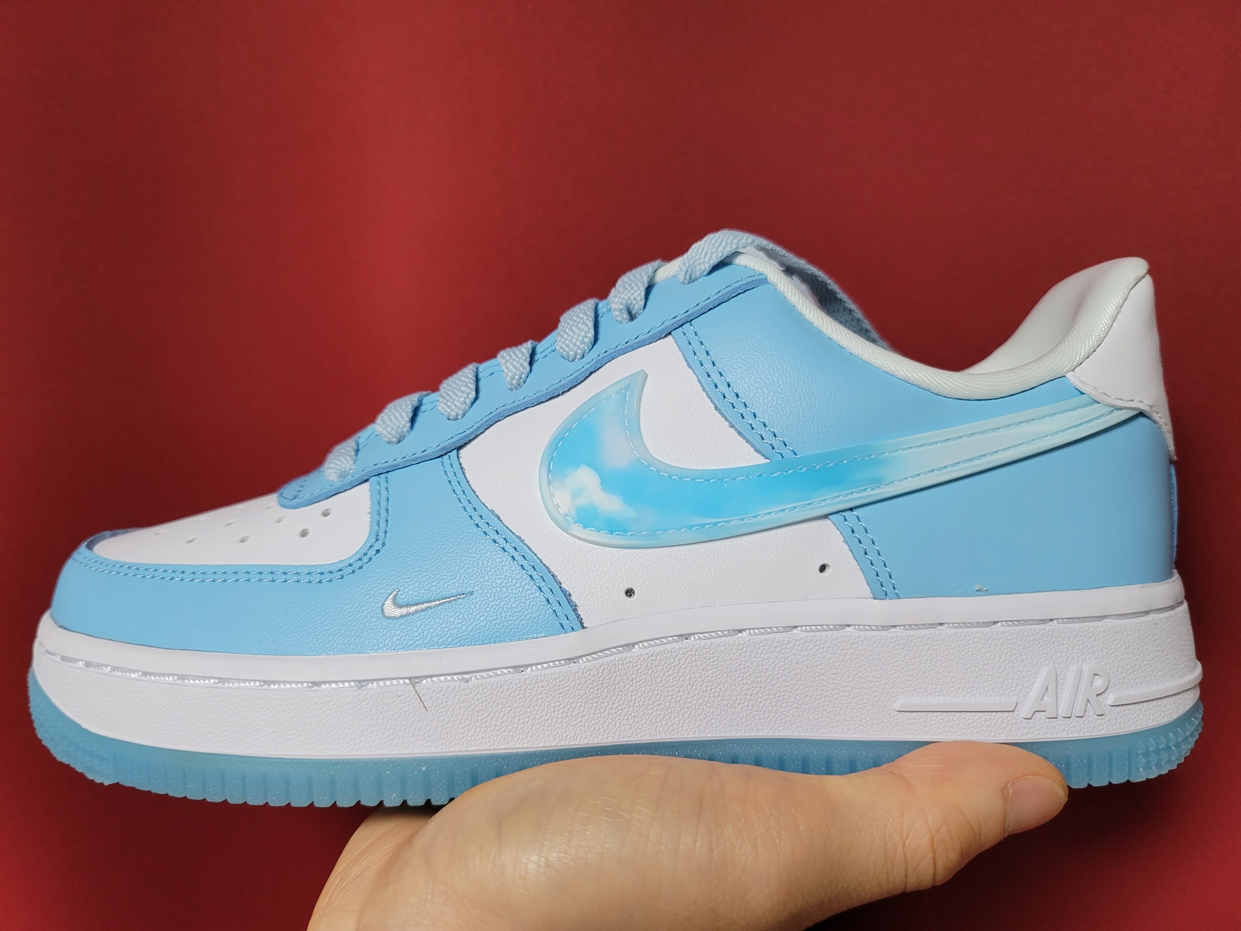 (W) Nike Air Force 1 '07 LX Celestine Blue 착용 스타일