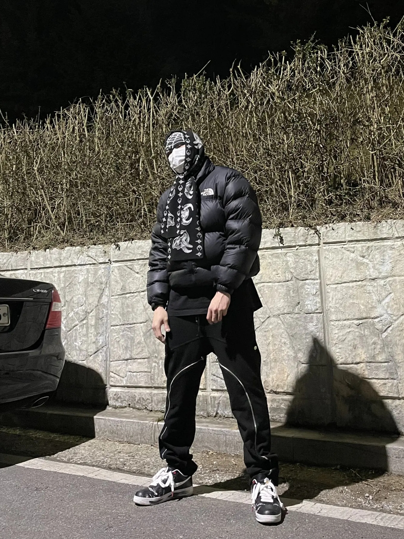 The North Face 1996 Retro Nuptse Jacket Black, Nike x Peaceminusone Air Force 1 Low Para-Noise 착용 스타일