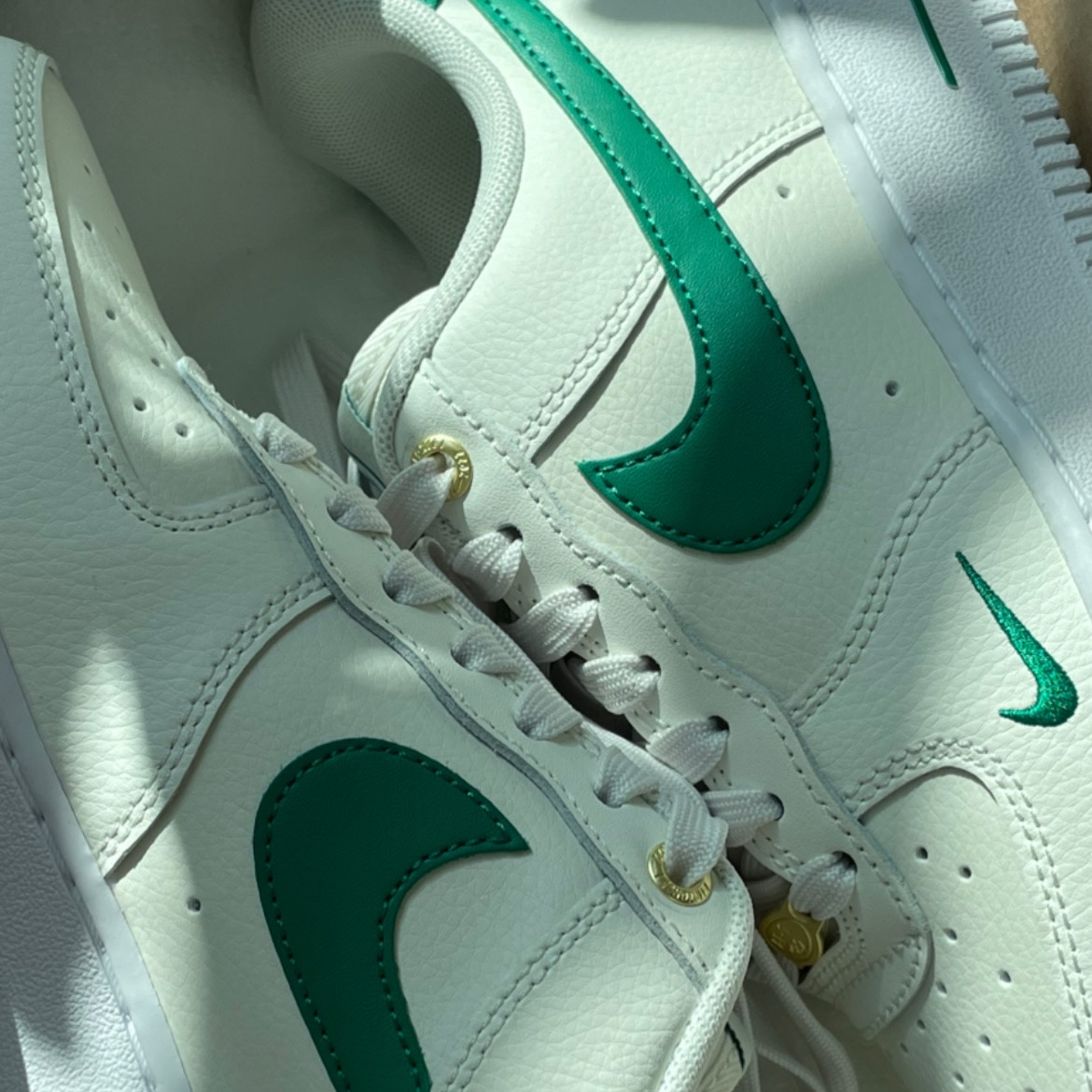 (W) Nike Air Force 1 '07 SE 40th Anniversary Join Forces Sail Malachite 착용 스타일