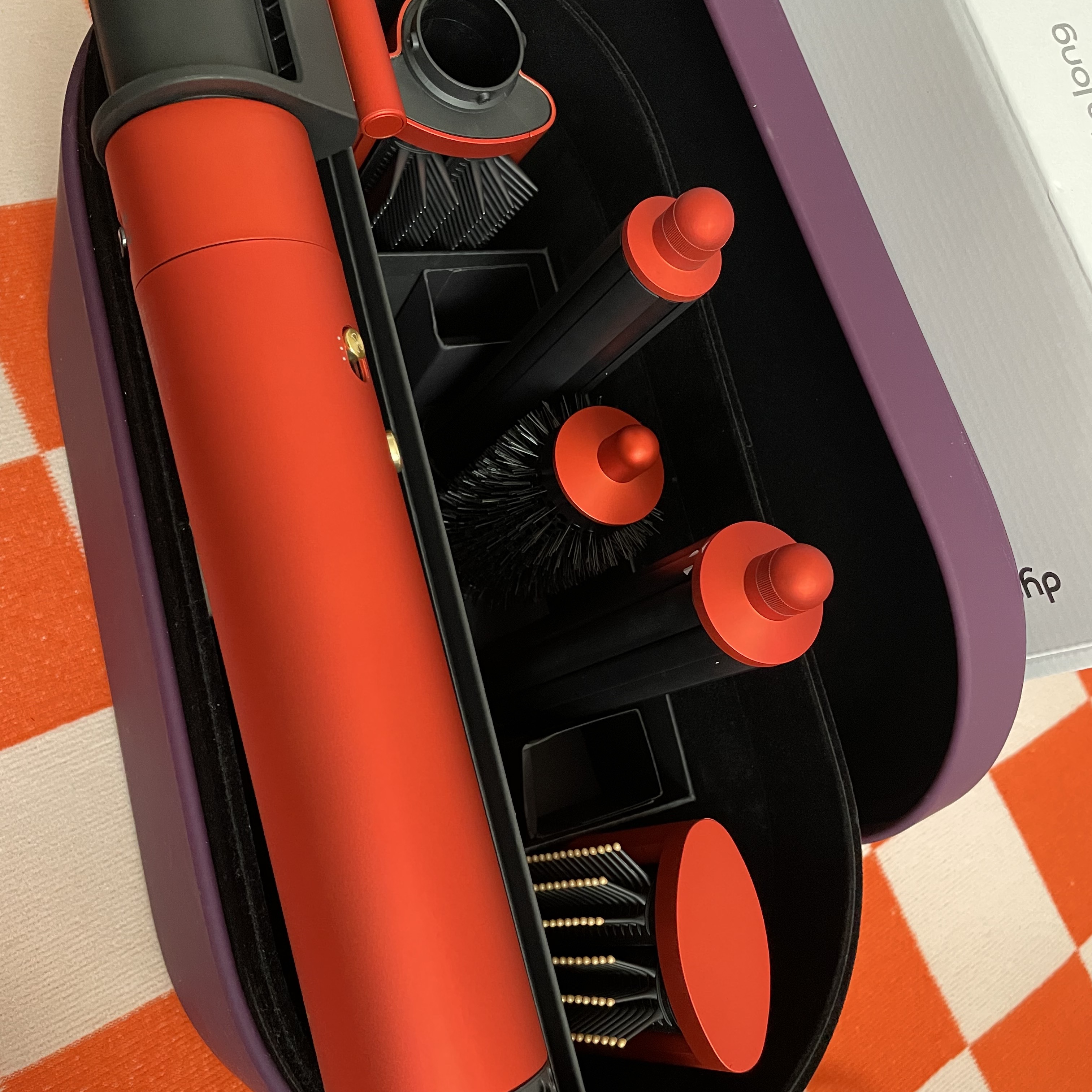 Dyson Airwrap Multi Styler Complete Long Topaz Orange (Korean Ver.) 착용 스타일