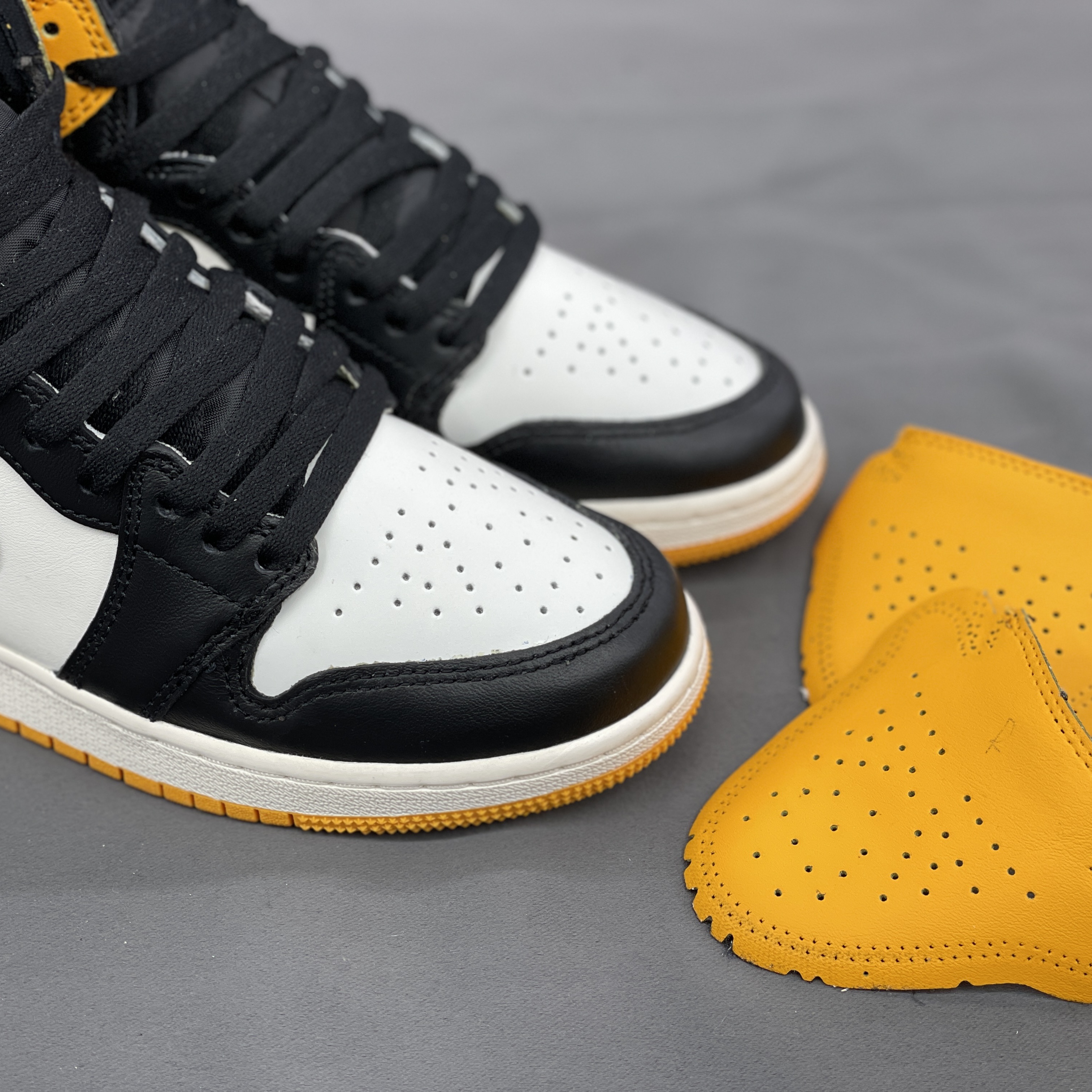 (GS) Jordan 1 Retro High OG Taxi, Jordan 1 Retro High OG Taxi 착용 스타일 - 2