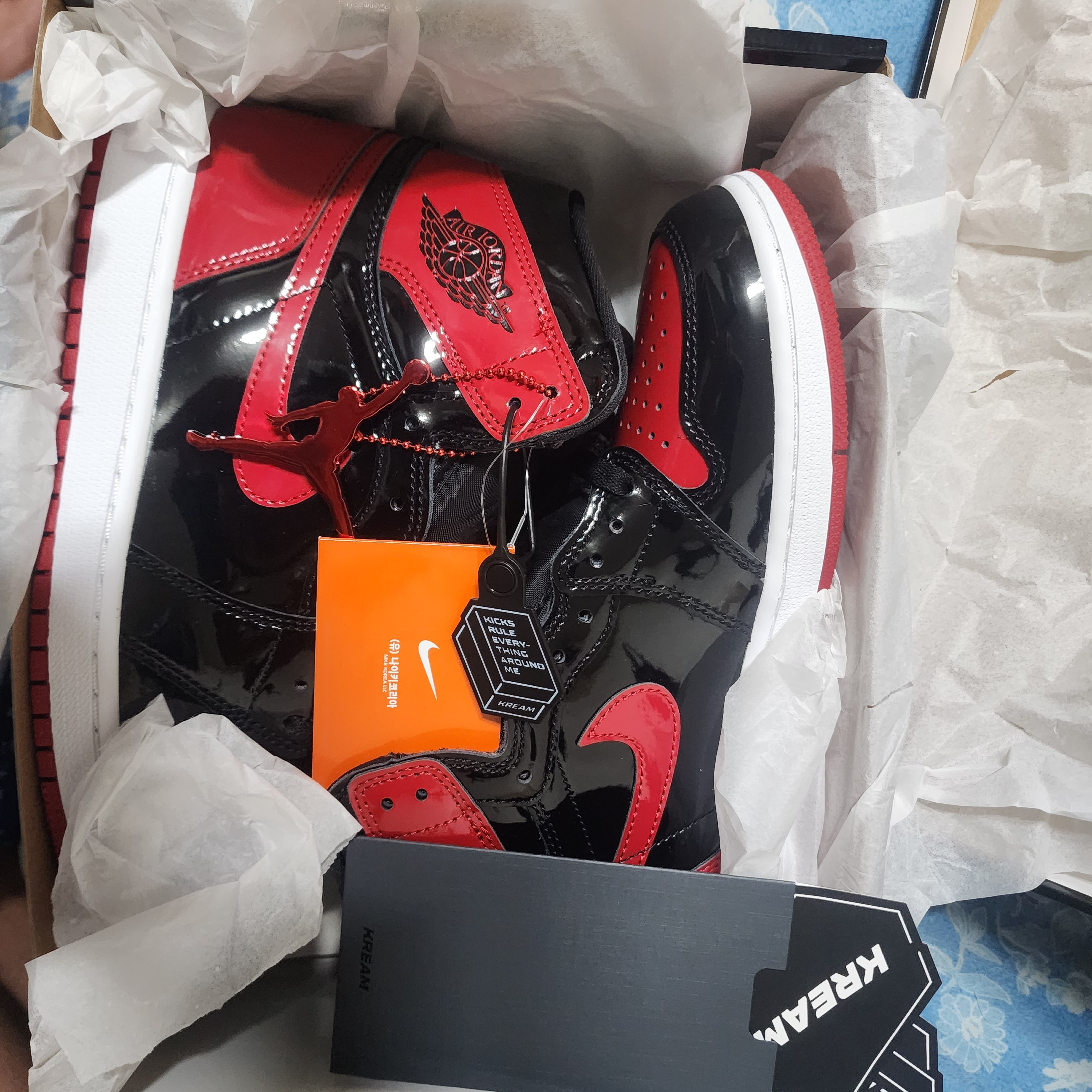 Jordan 1 Retro High OG Patent Bred 착용 스타일