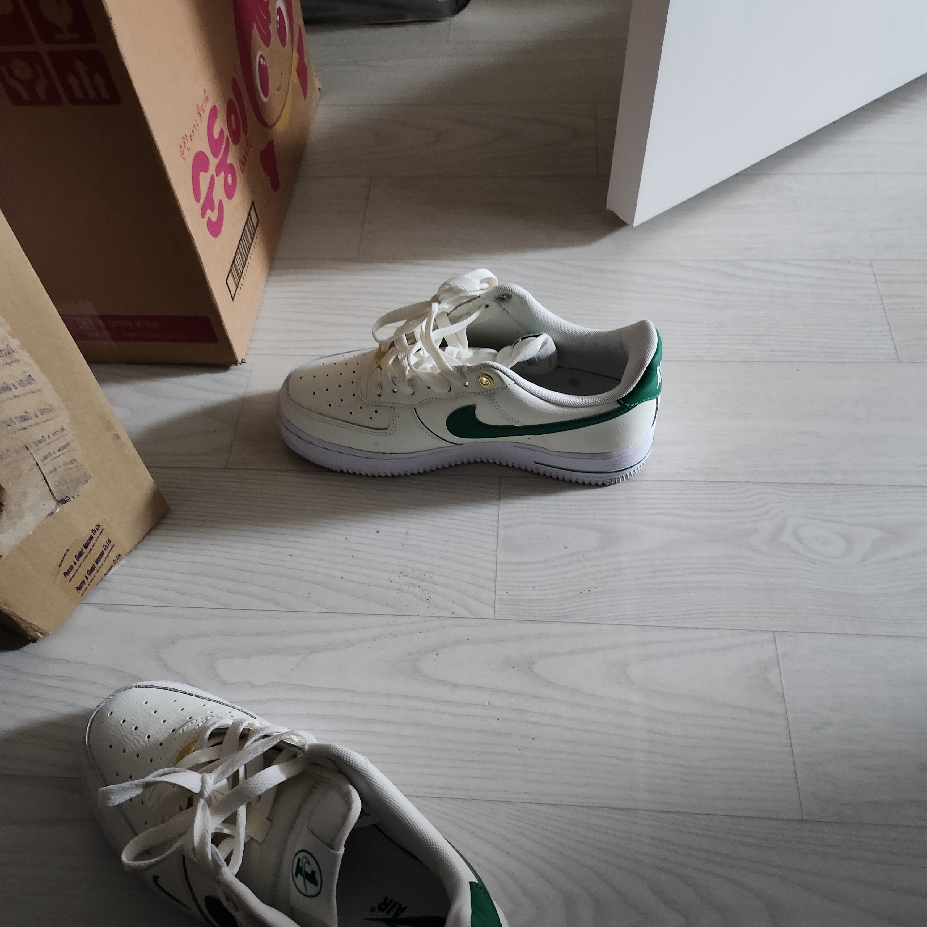 Nike Air Force 1 '07 LV8 40th Anniversary Join Forces Sail Malachite 착용 스타일 - 2