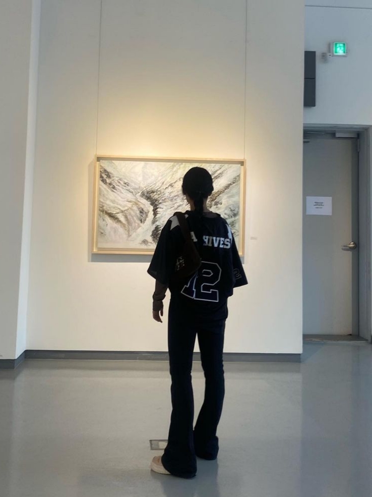 2000Archives Football T-Shirt Black 착용 스타일 - 2