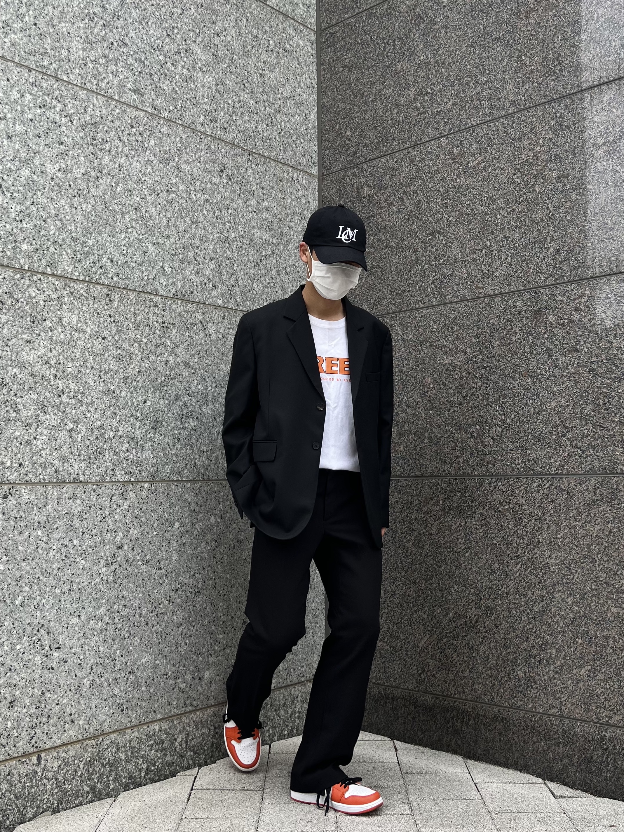 Jordan 1 Low OG Starfish 착용 스타일