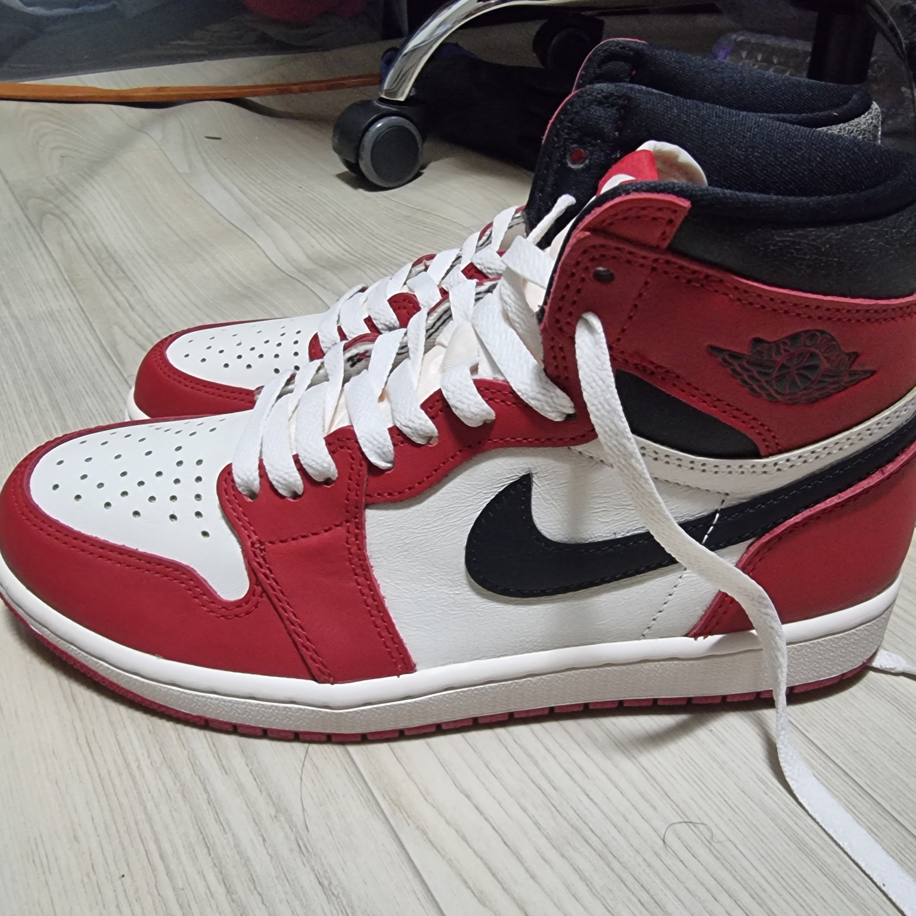 Jordan 1 Retro High OG Chicago 2022 착용 스타일 - 1