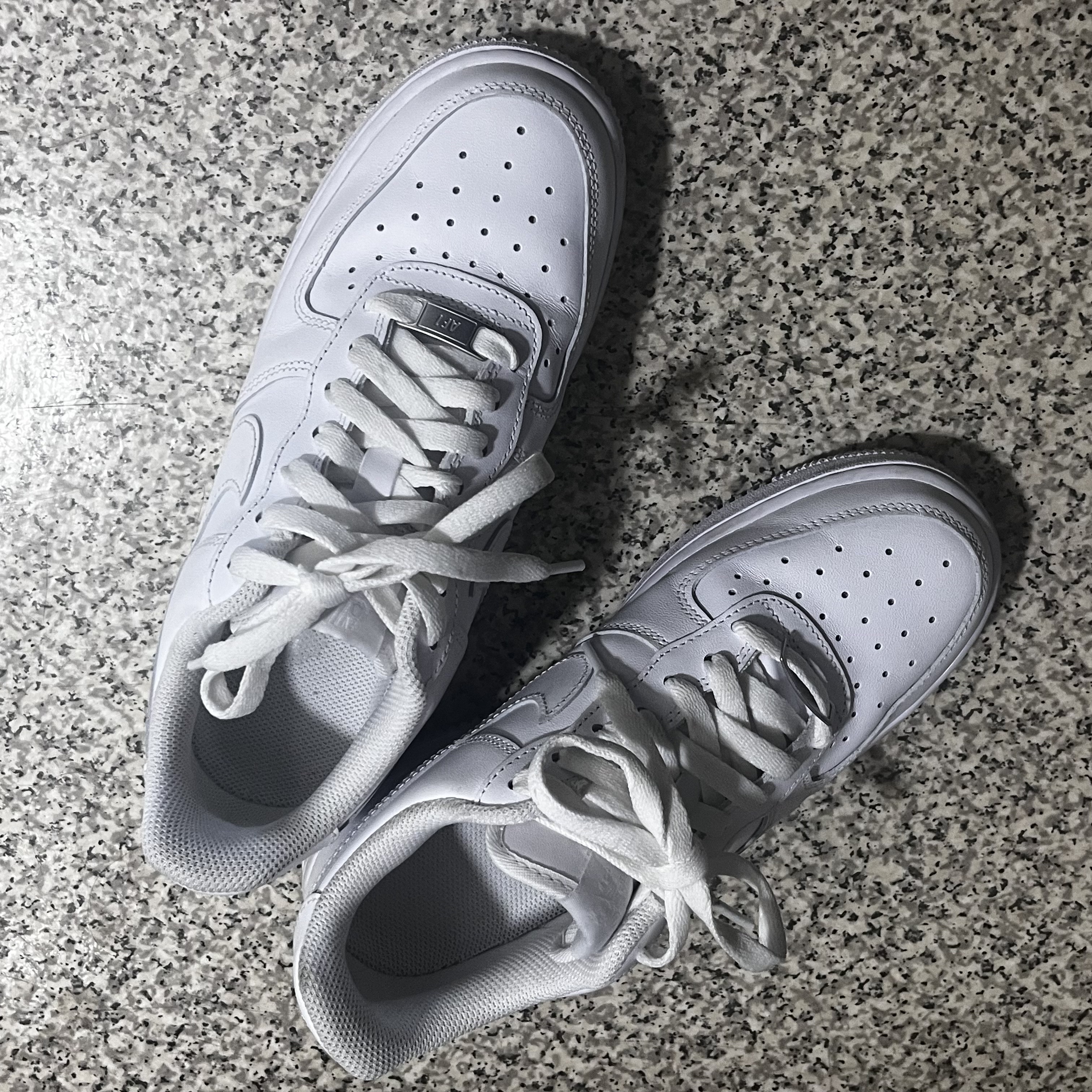 Nike Air Force 1 '07 Low White 착용 스타일
