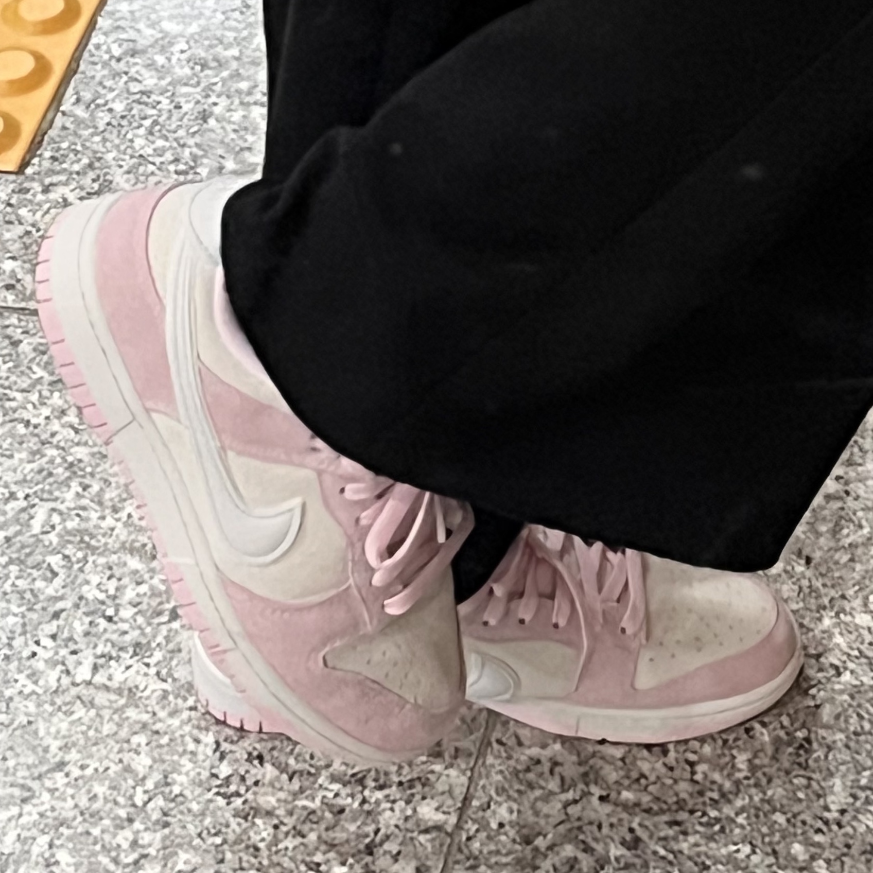 (W) Nike Dunk Low LX Pink Foam 착용 스타일