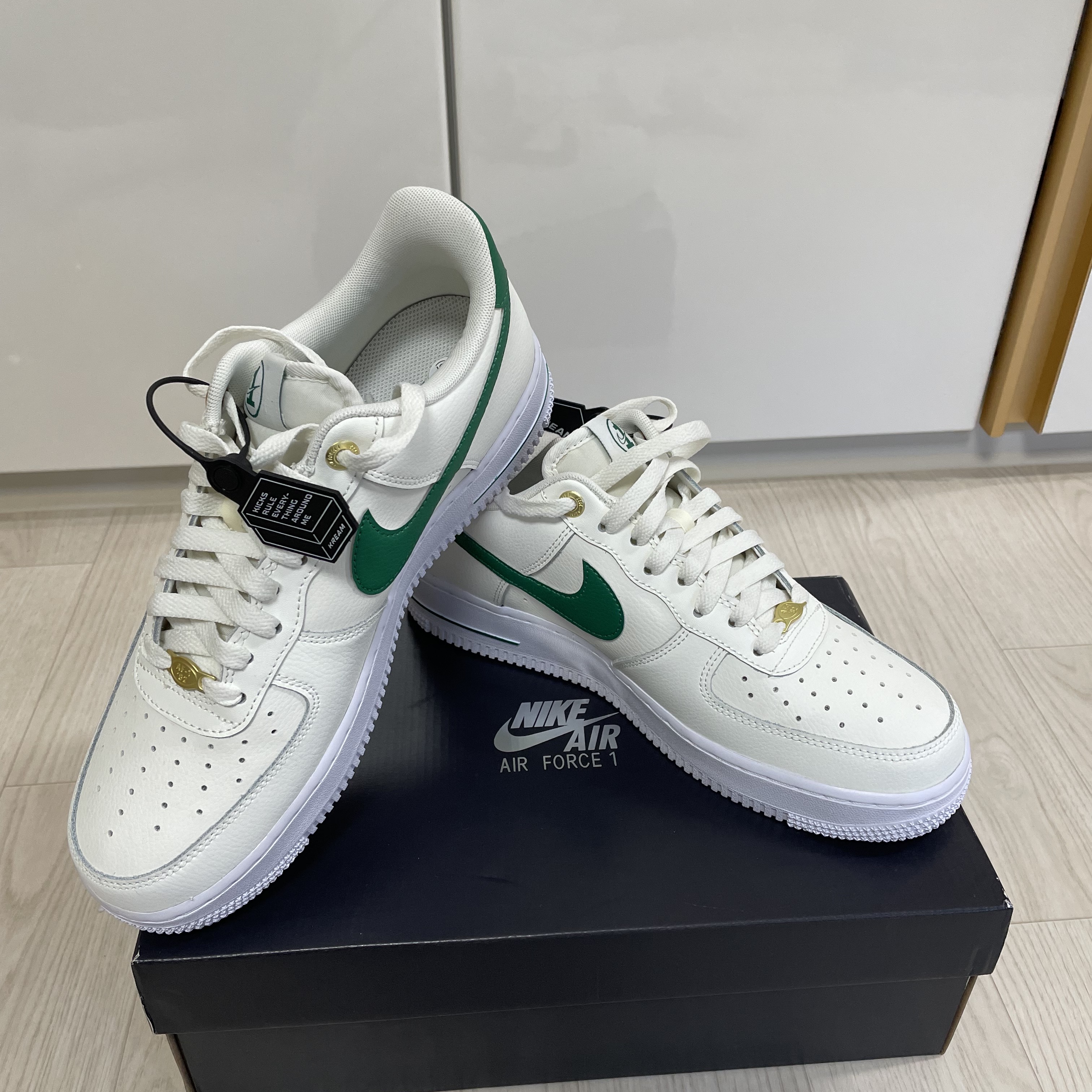 Nike Air Force 1 '07 LV8 40th Anniversary Join Forces Sail Malachite 착용 스타일