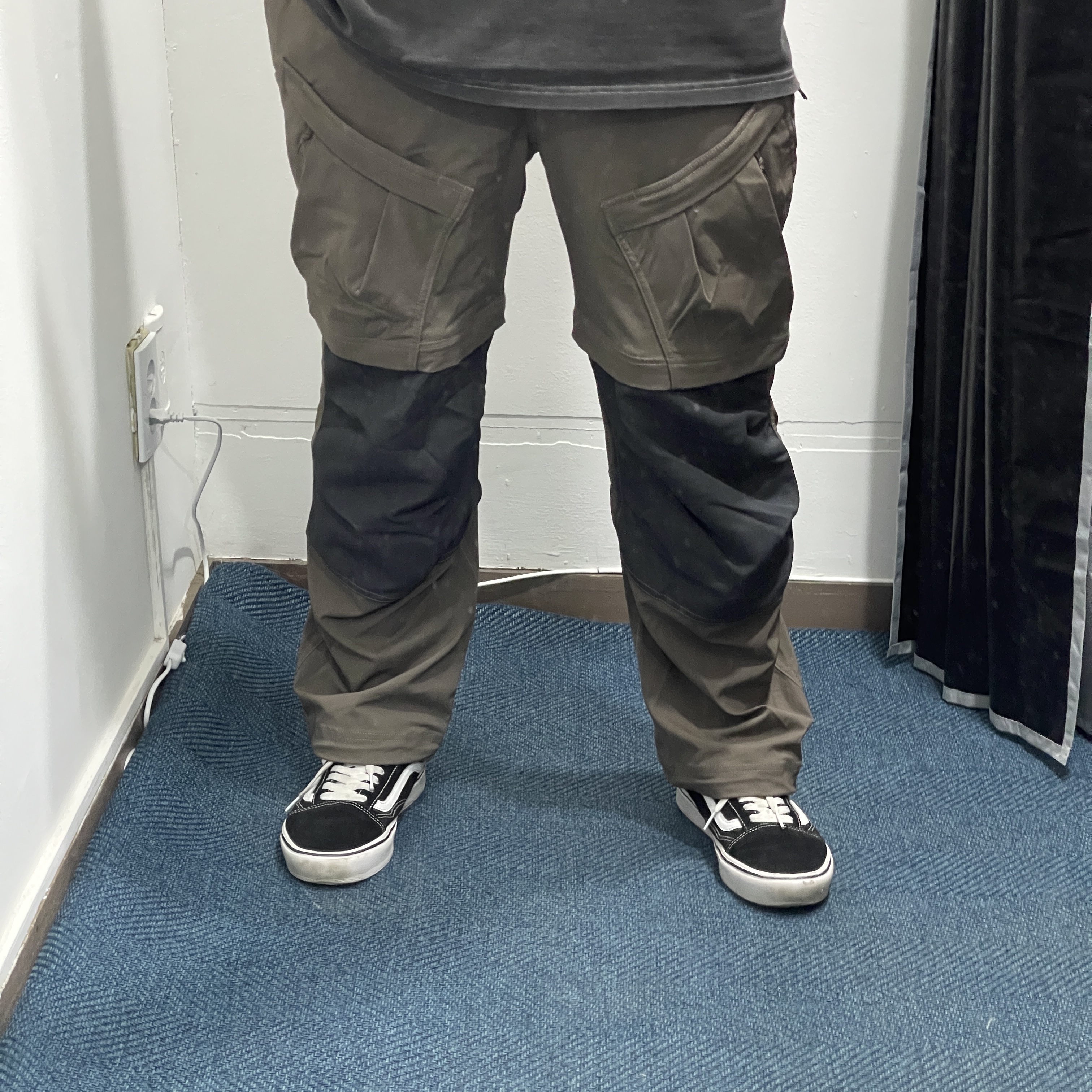 Nike ACG Smith Summit Cargo Pants Ironstone - Asia 착용 스타일