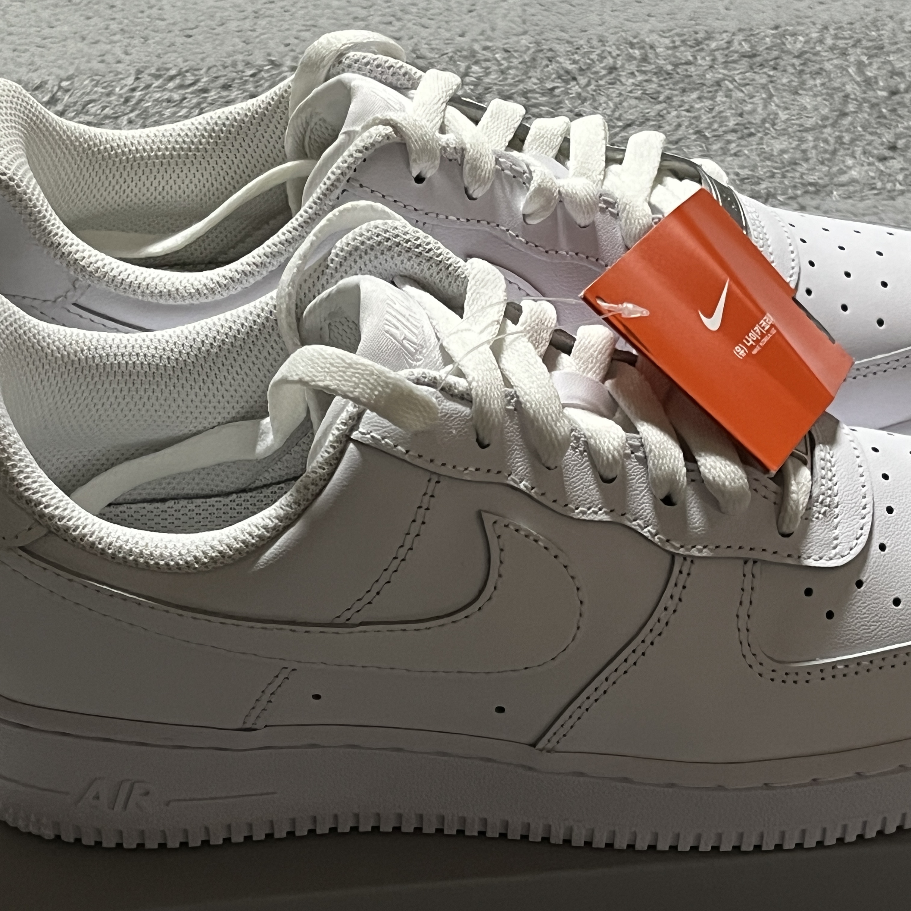Nike Air Force 1 '07 Low White 착용 스타일