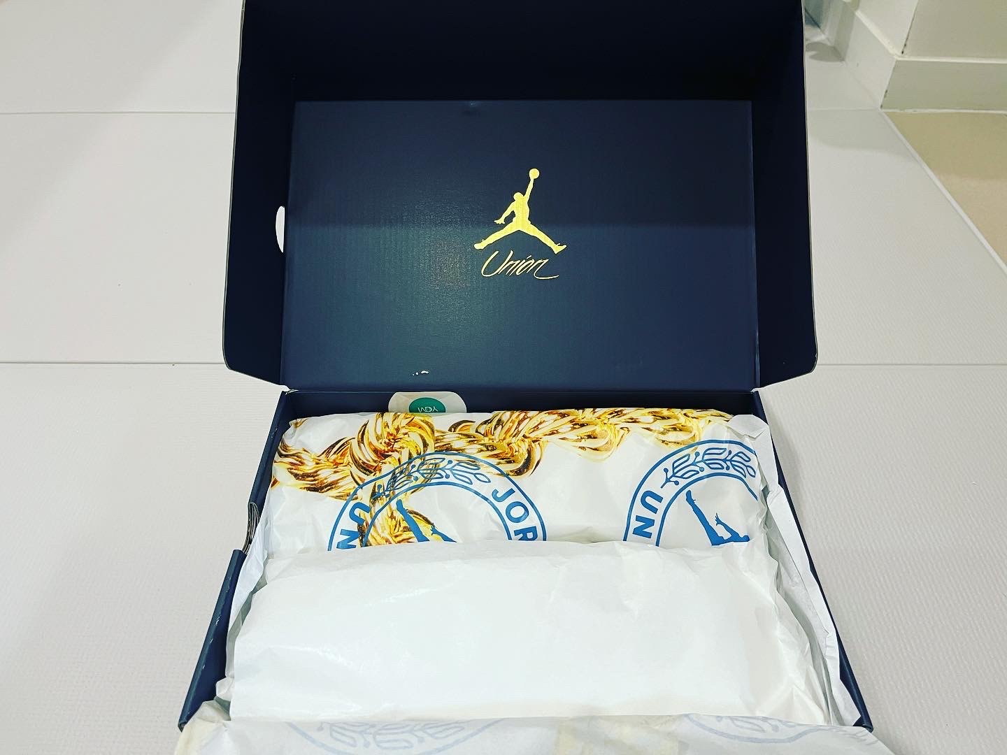 Jordan 1 x Union KO Low Sail Neutral Grey 착용 스타일 - 3