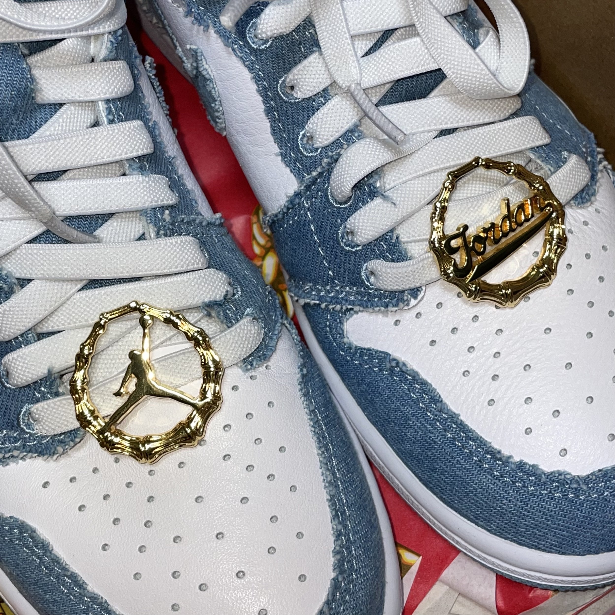 (W) Jordan 1 Retro High OG Denim 착용 스타일 - 2