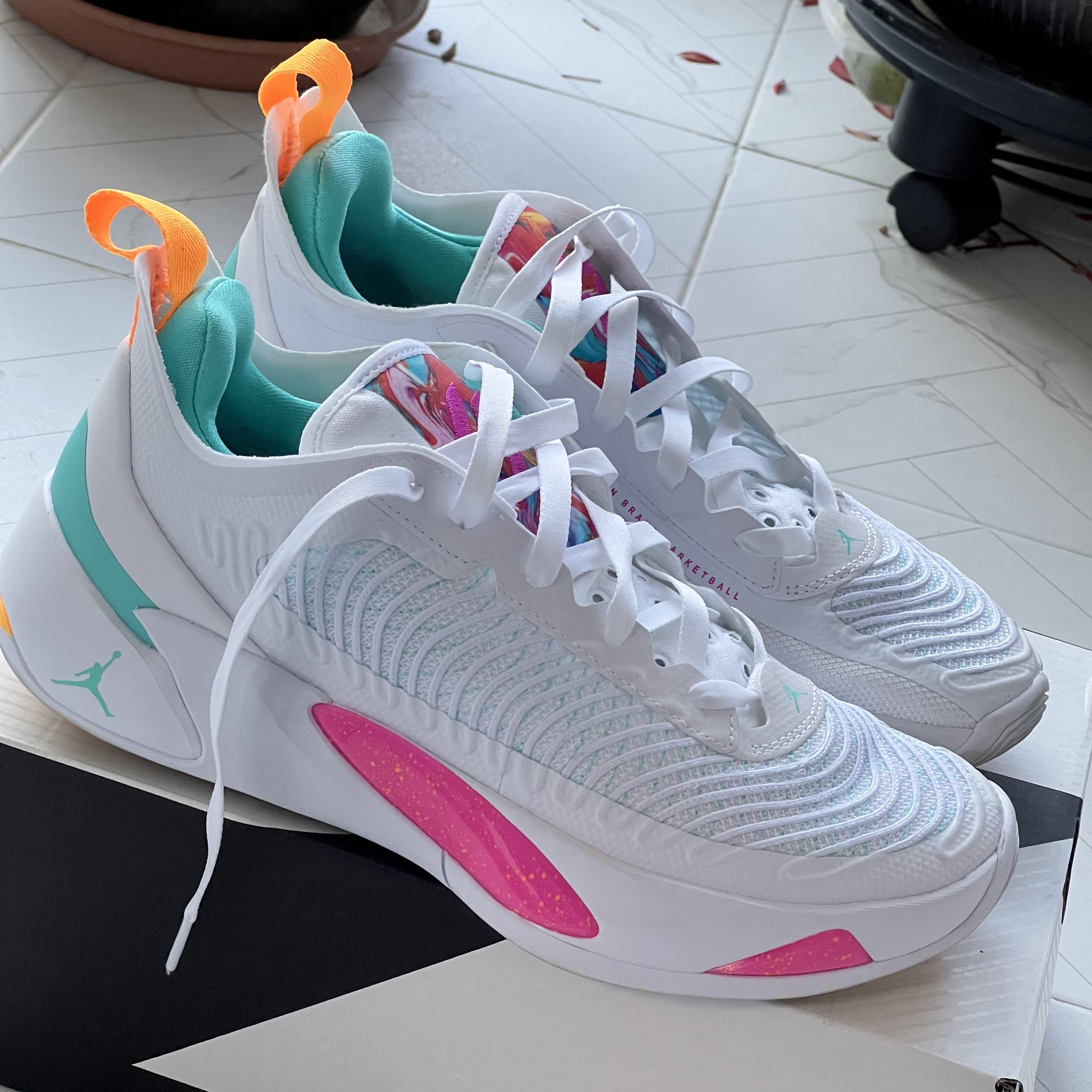 Jordan Luka 1 PF White Dynamic Turquoise 착용 스타일