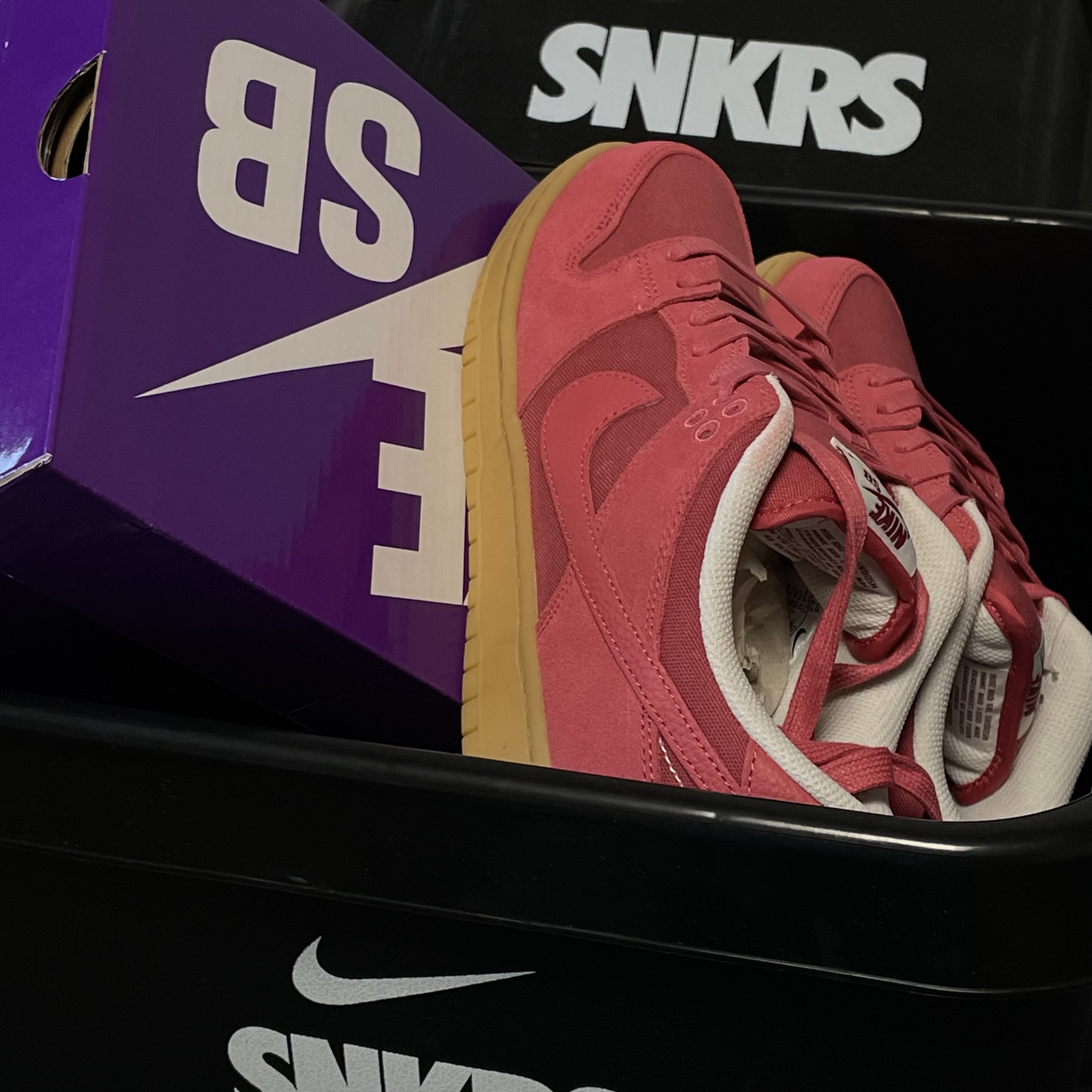 Nike SB Dunk Low Adobe 착용 스타일 - 2