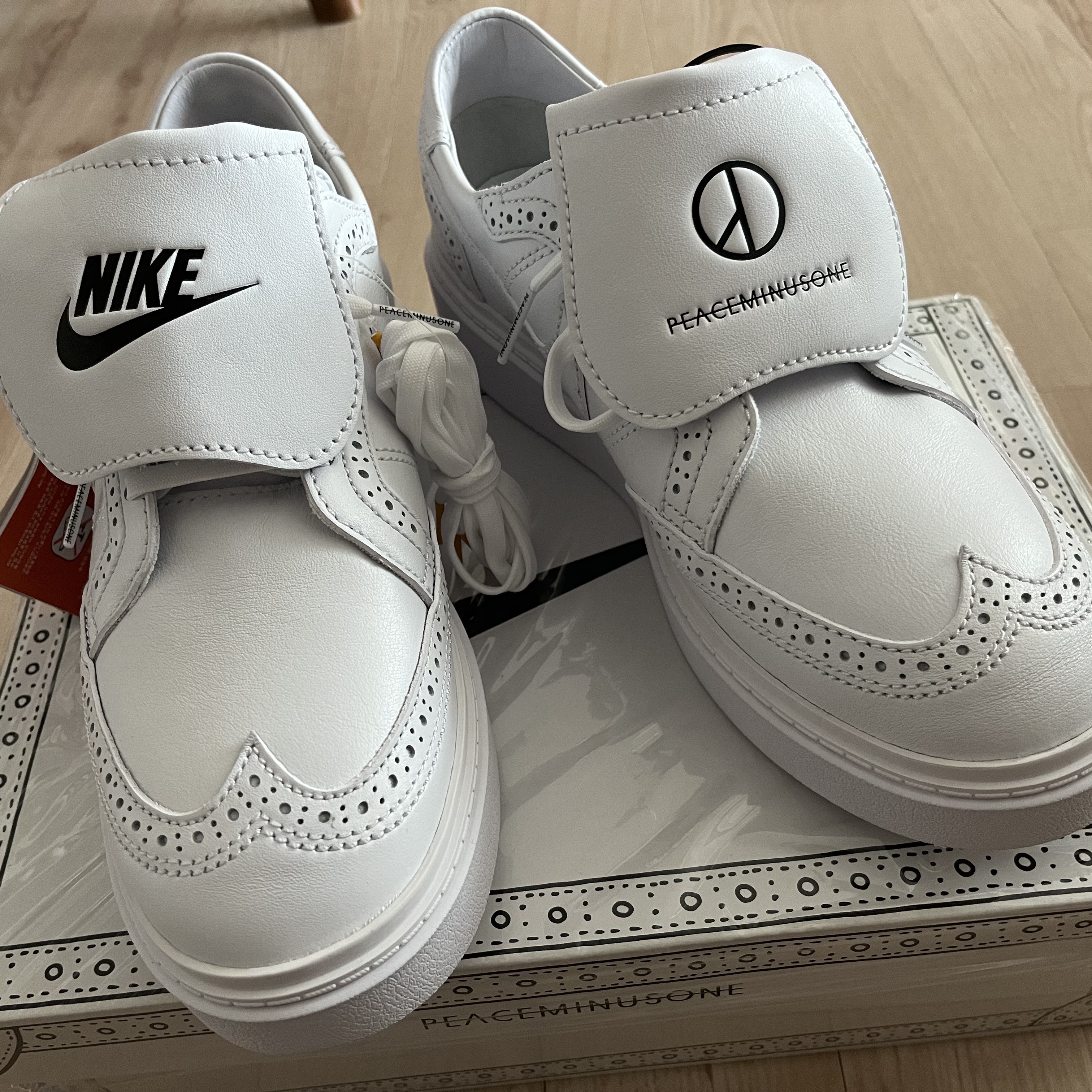 Nike x Peaceminusone Kwondo1 White 착용 스타일 - 2